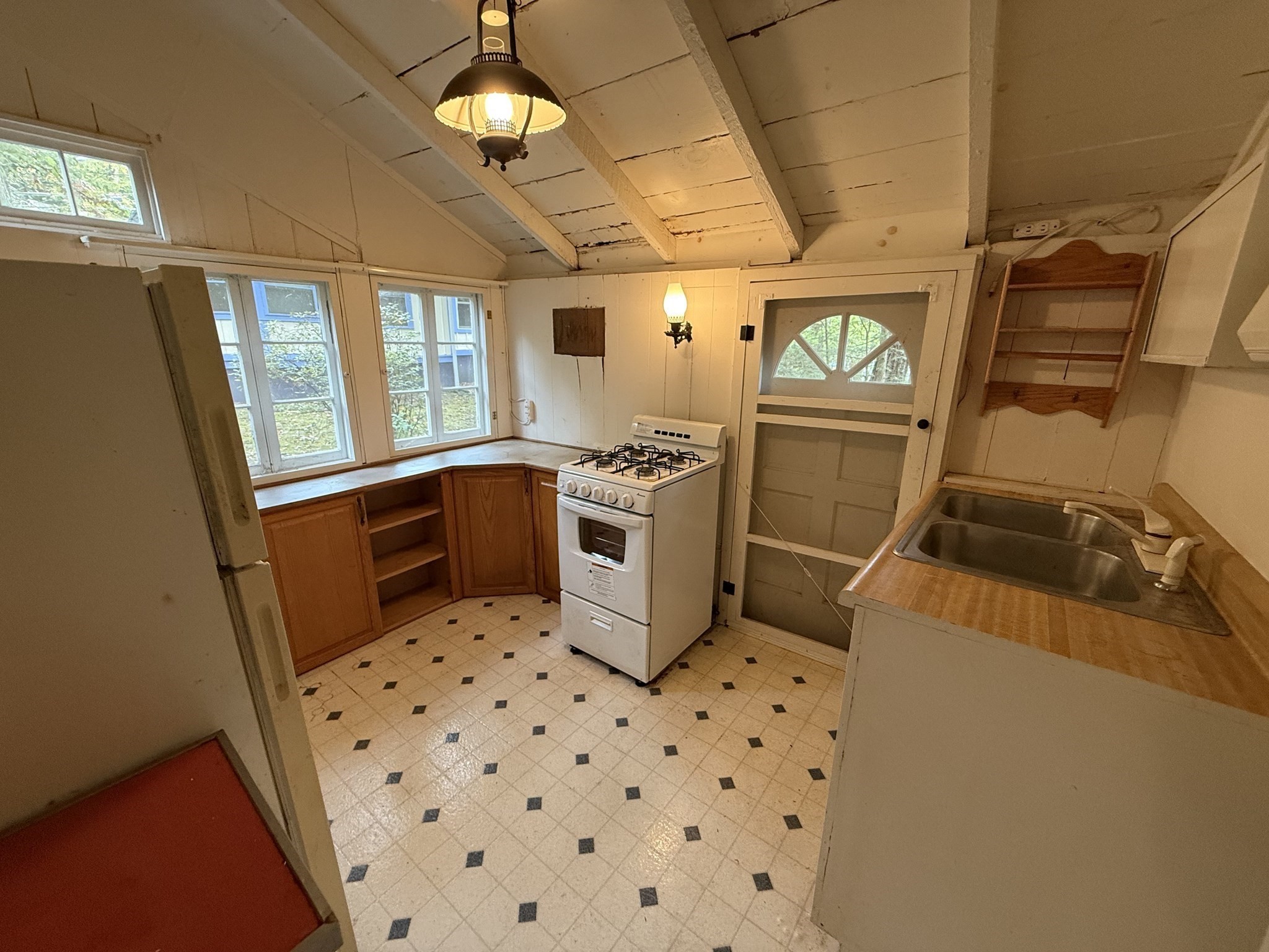 93 Laurel Park Unit 93, Northampton, MA 01060 - Image 8