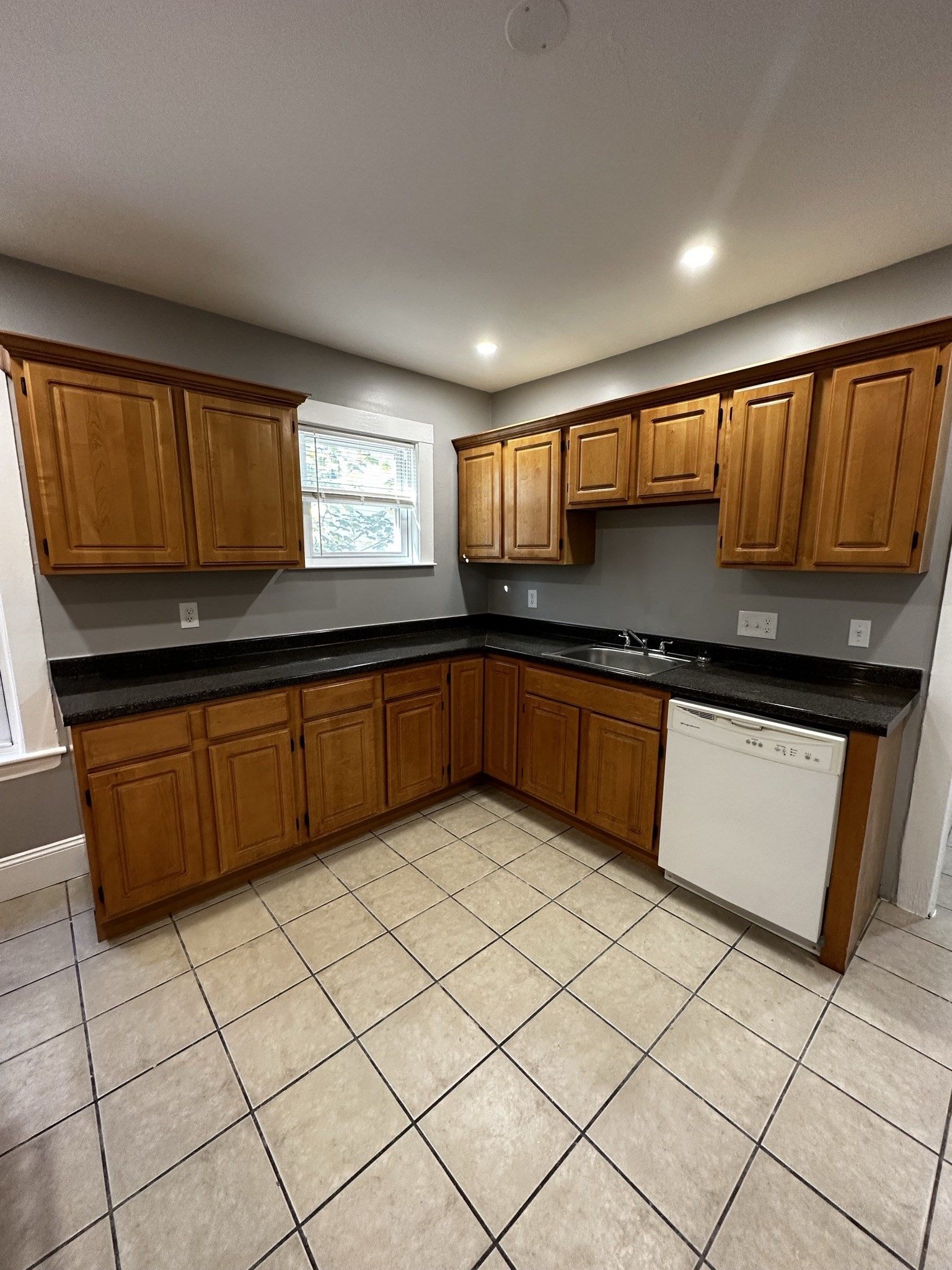 2 Ogden Street Unit 1, Dorchester, Boston, MA 02124 - Image 9