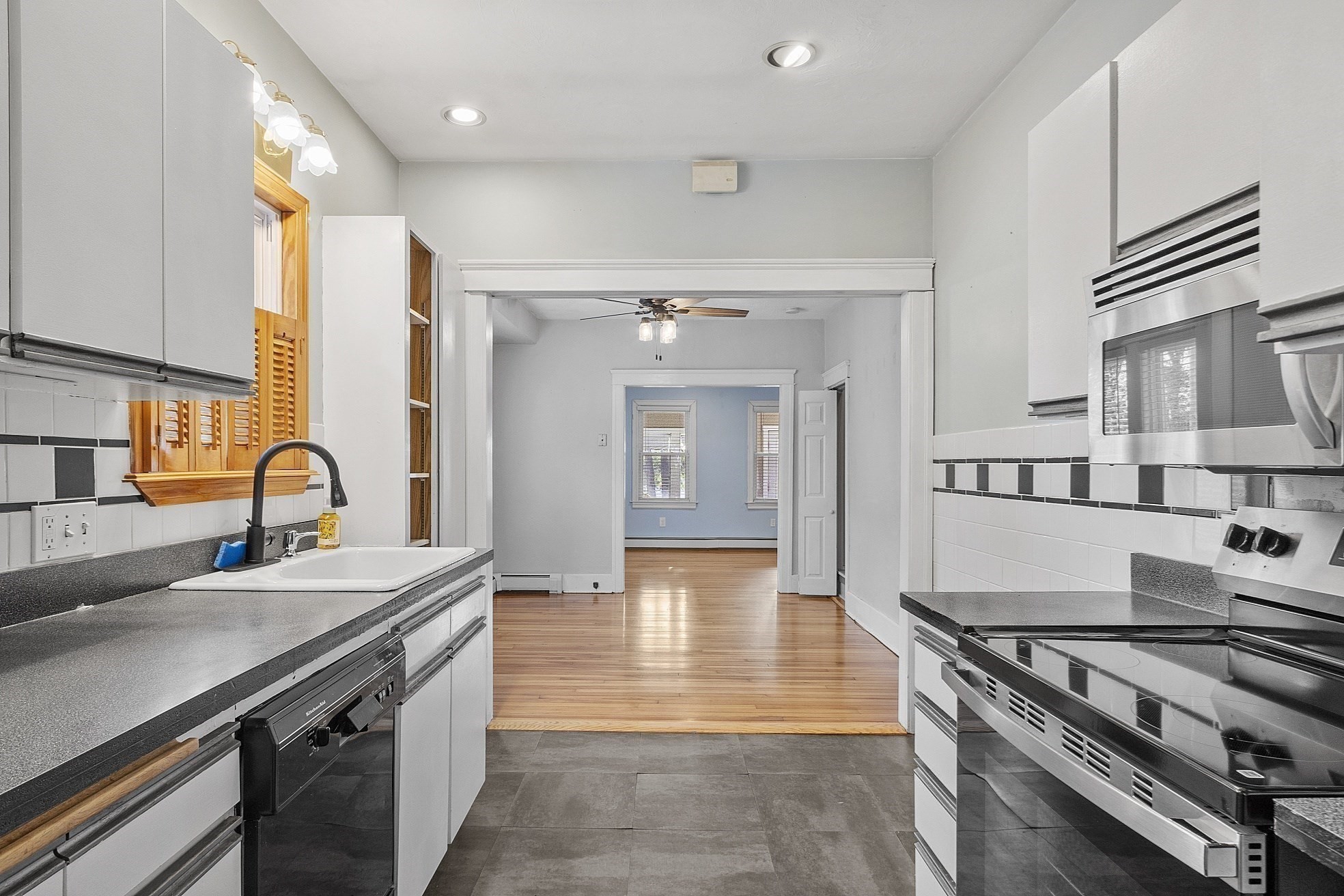 55 Tennyson St, Worcester, MA 01610 - Image 7