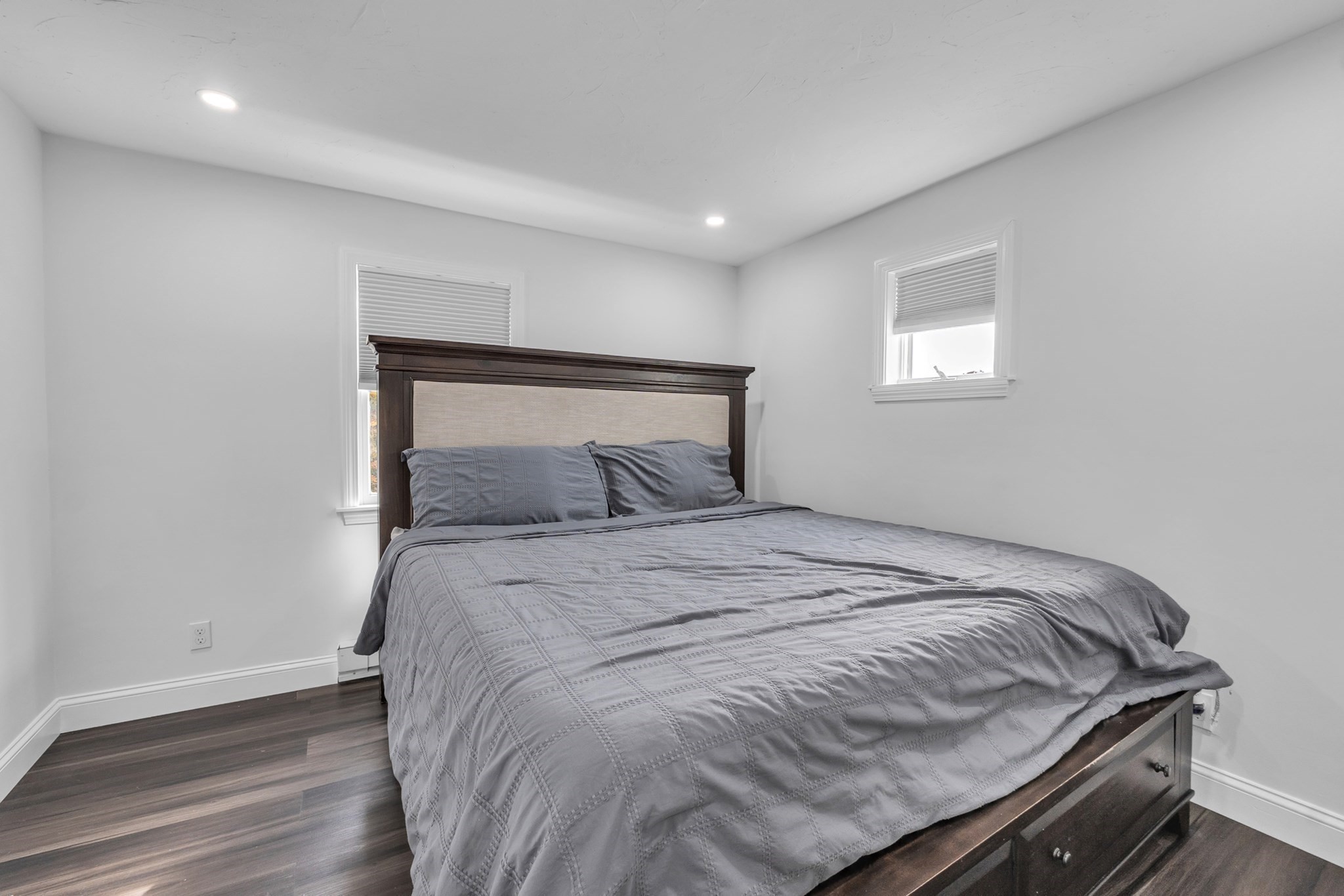 86 Wheelock Ave, Millbury, MA 01527 - Image 17