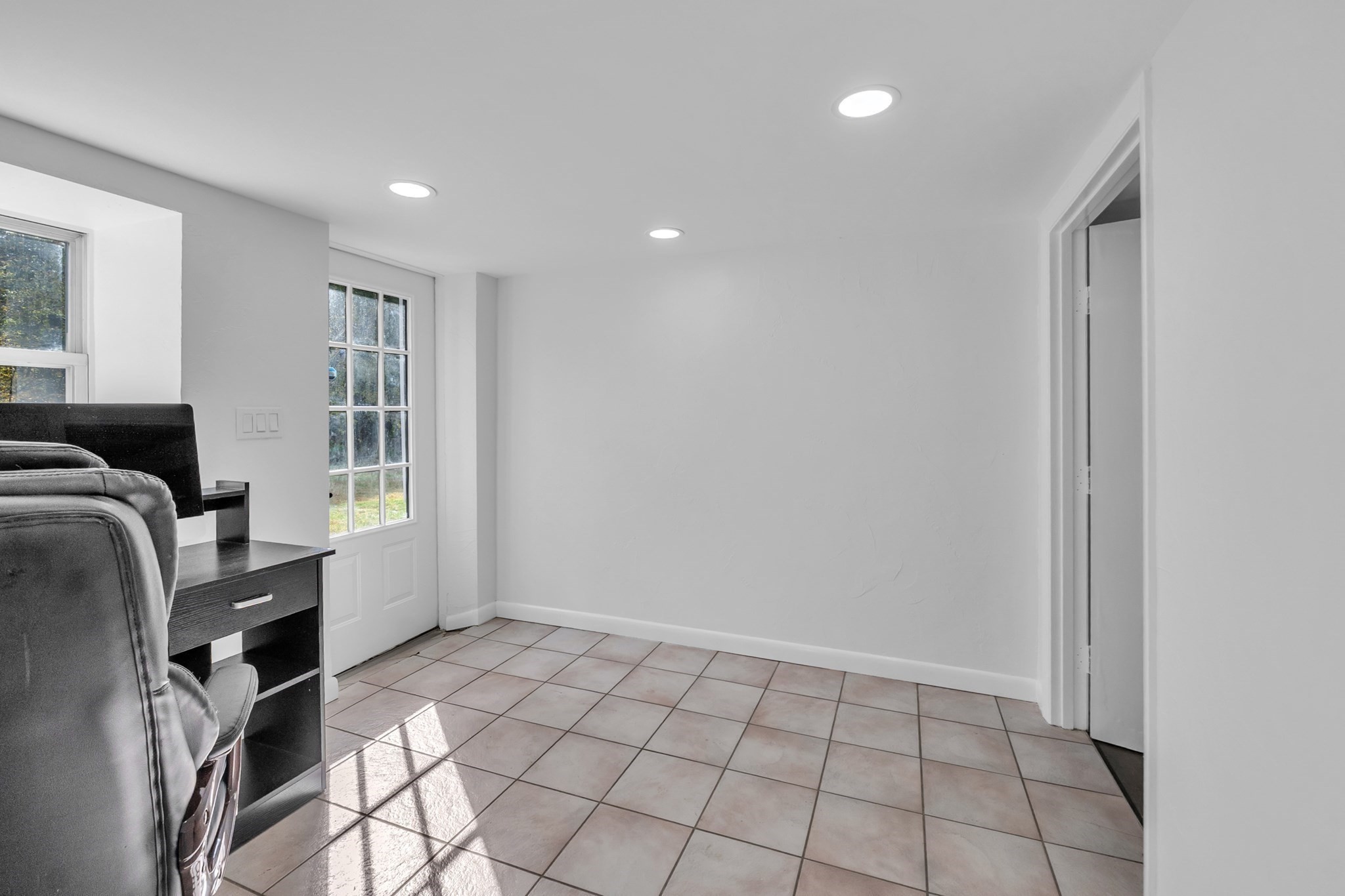 86 Wheelock Ave, Millbury, MA 01527 - Image 29