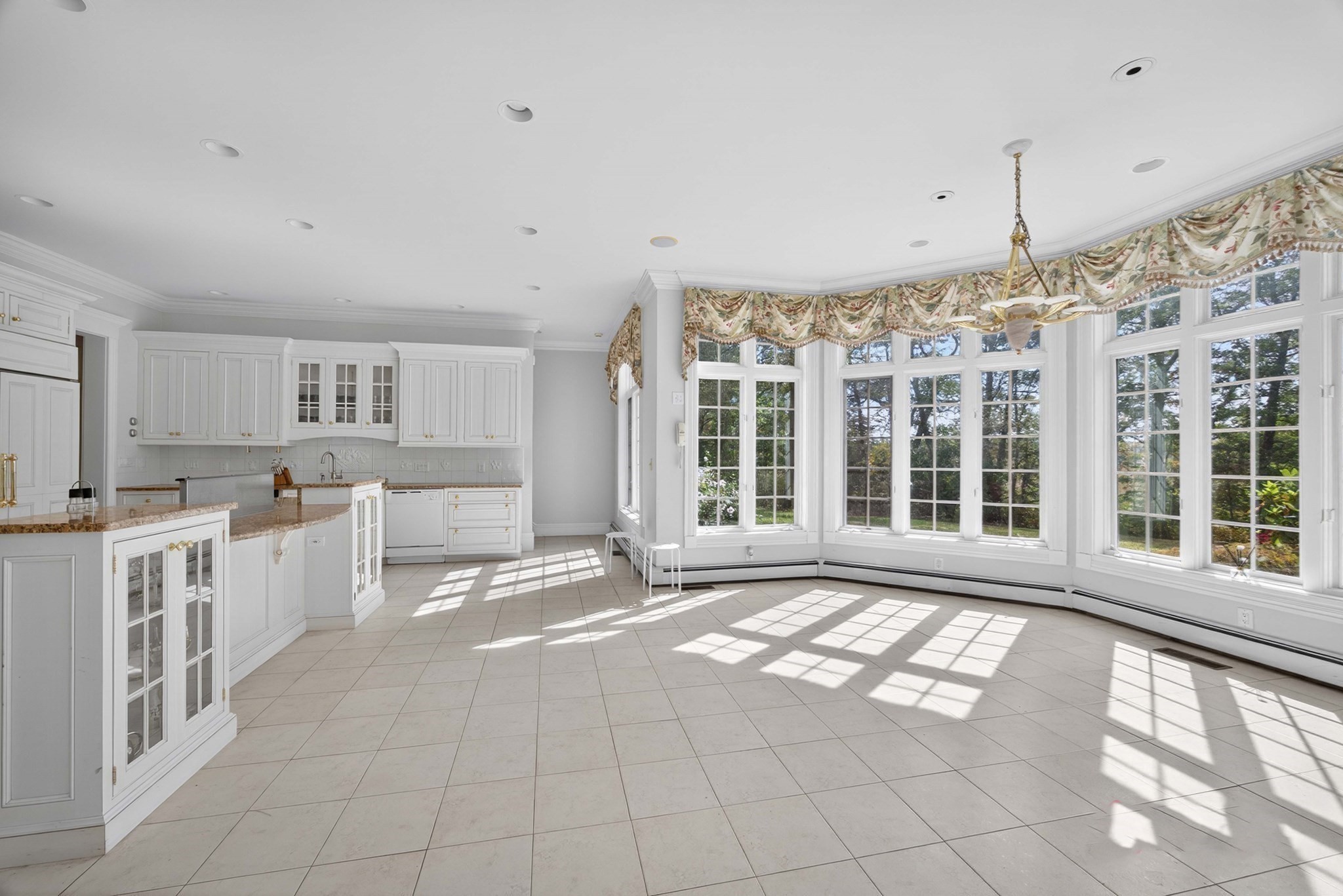 11 Elizabeth Way, Lynnfield, MA 01940 - Image 10