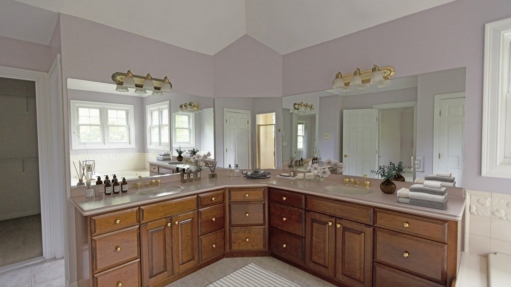 6 Eastbrook Farm Ln, Southborough, MA 01772 - Image 24