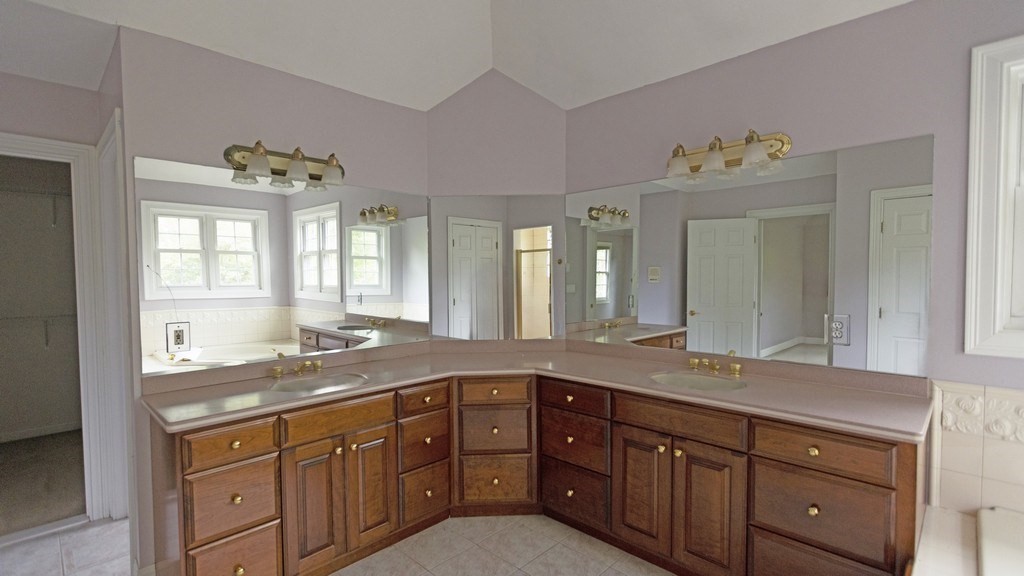 6 Eastbrook Farm Ln, Southborough, MA 01772 - Image 25