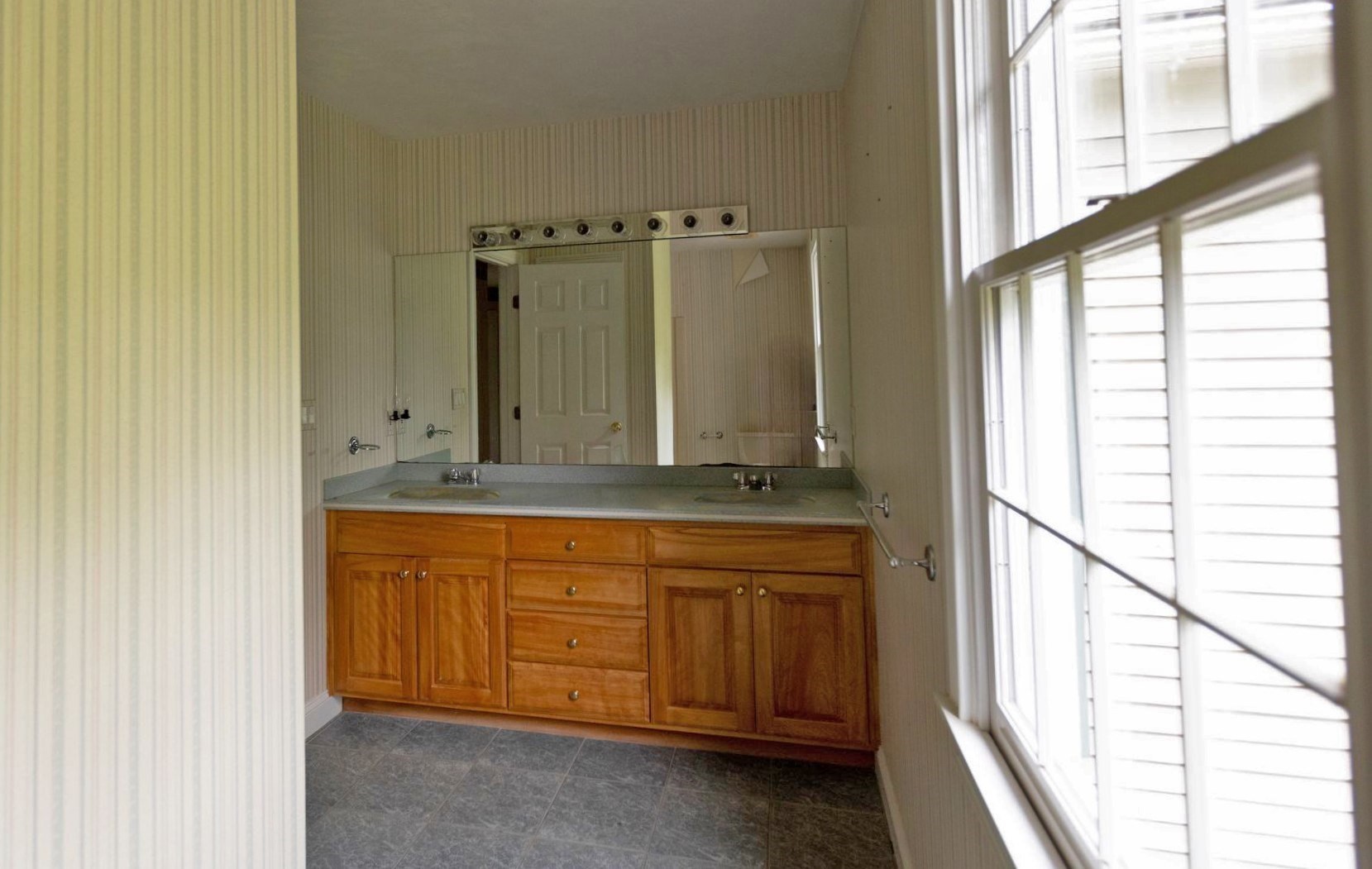 6 Eastbrook Farm Ln, Southborough, MA 01772 - Image 29