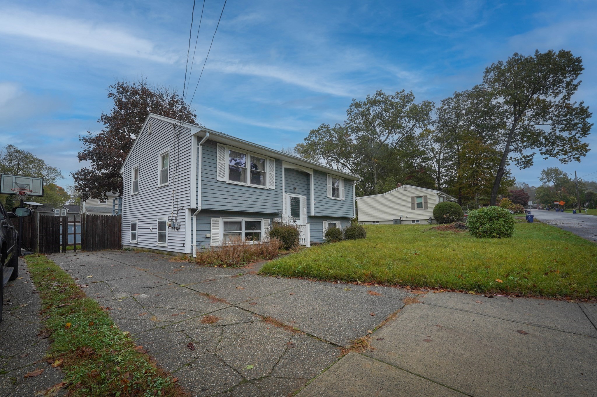 1069 Cherokee St, New Bedford, MA 02745 - Image 2