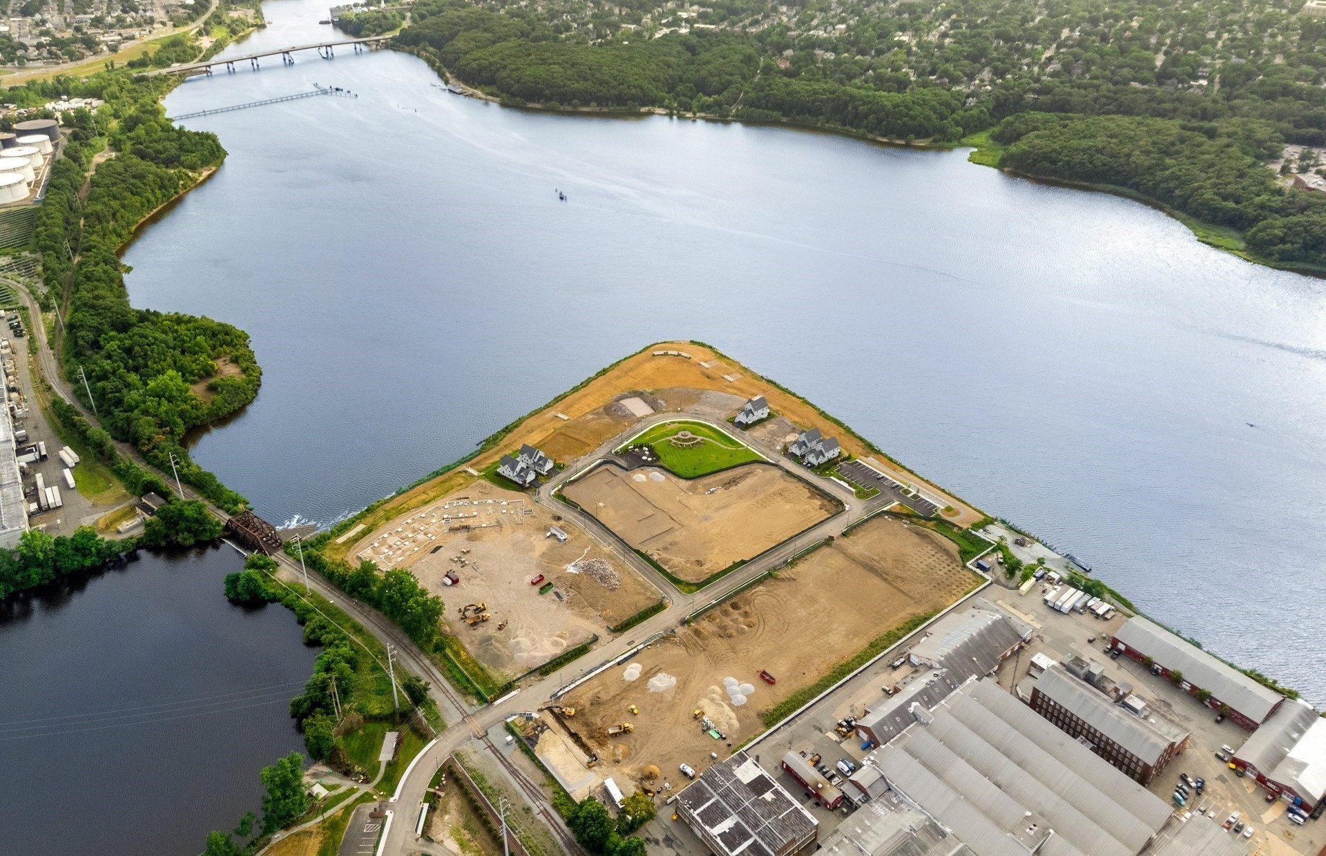 141 East Point Drive Unit 103, East Providence, RI 02916 - Image 14