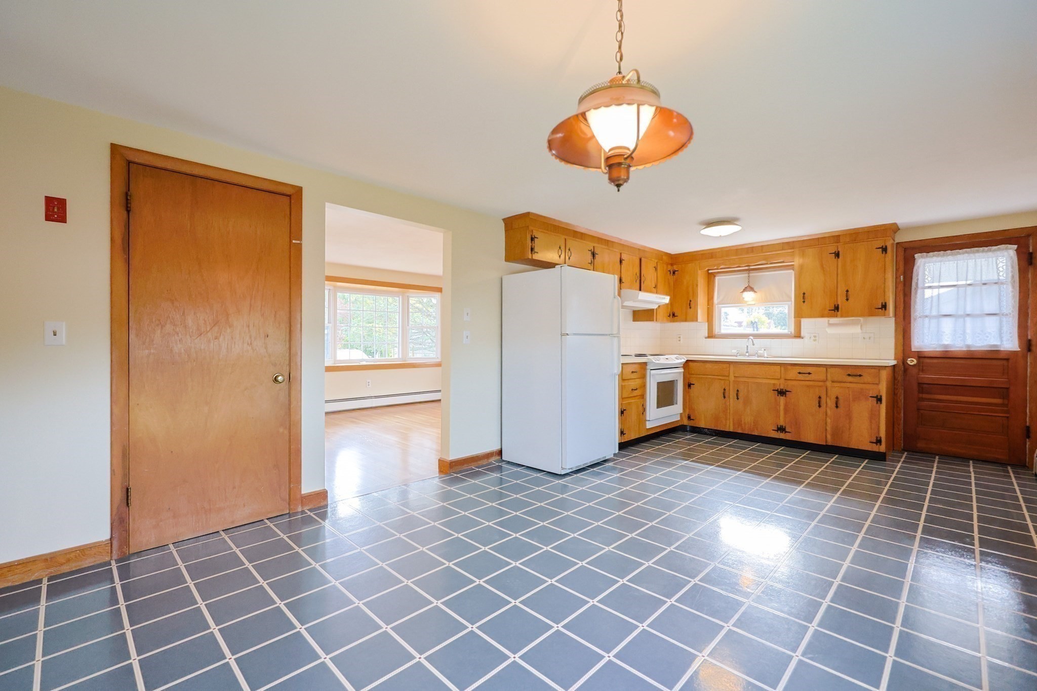 57 Beach St, Milford, MA 01757 - Image 6
