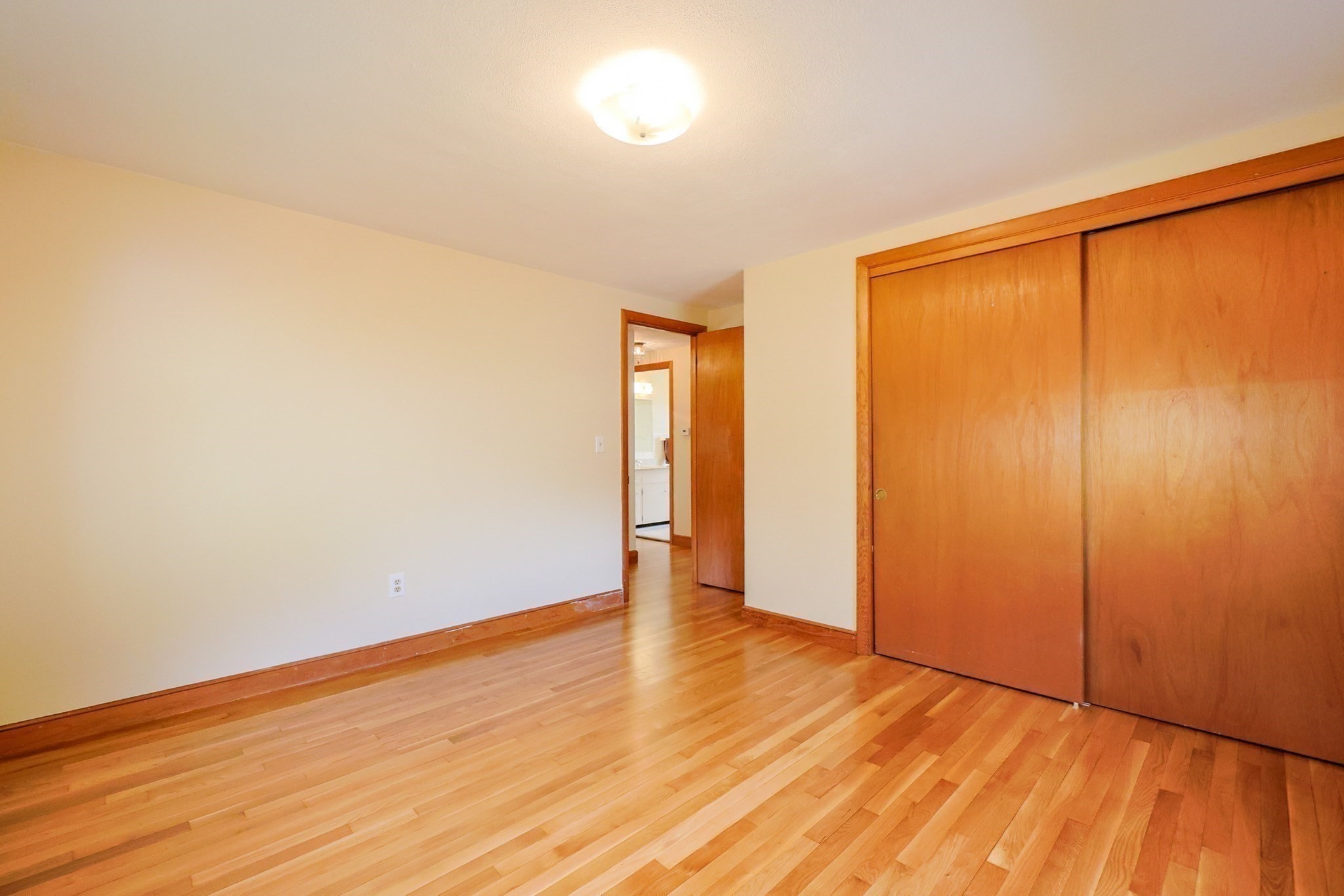 57 Beach St, Milford, MA 01757 - Image 10