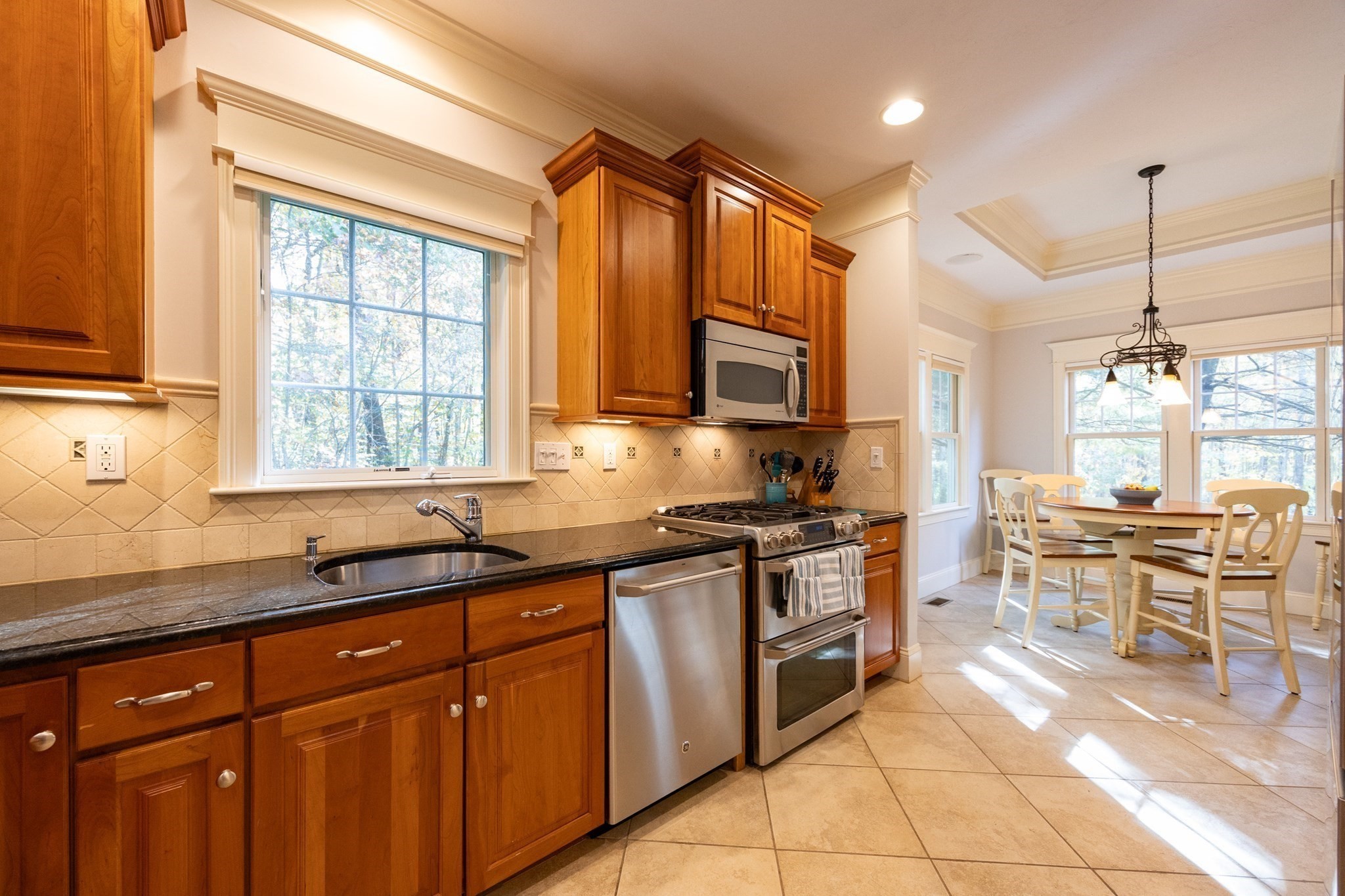 22 McNeil Cir Unit 22, Hopkinton, MA 01748 - Image 14