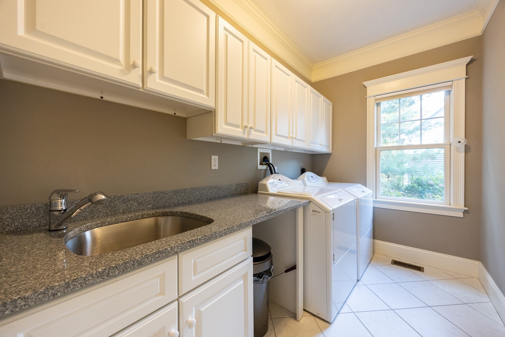 22 McNeil Cir Unit 22, Hopkinton, MA 01748 - Image 17
