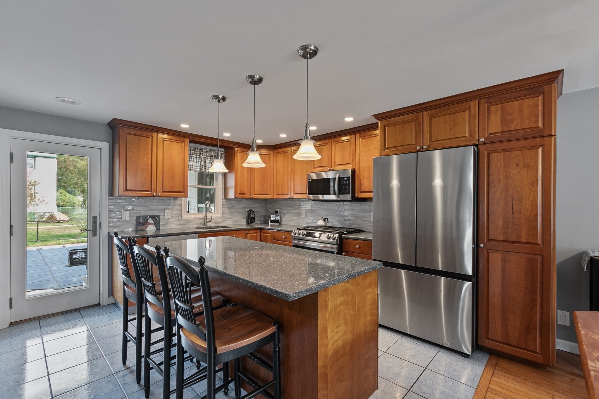 1 Violet Rd, Burlington, MA 01803 - Image 13