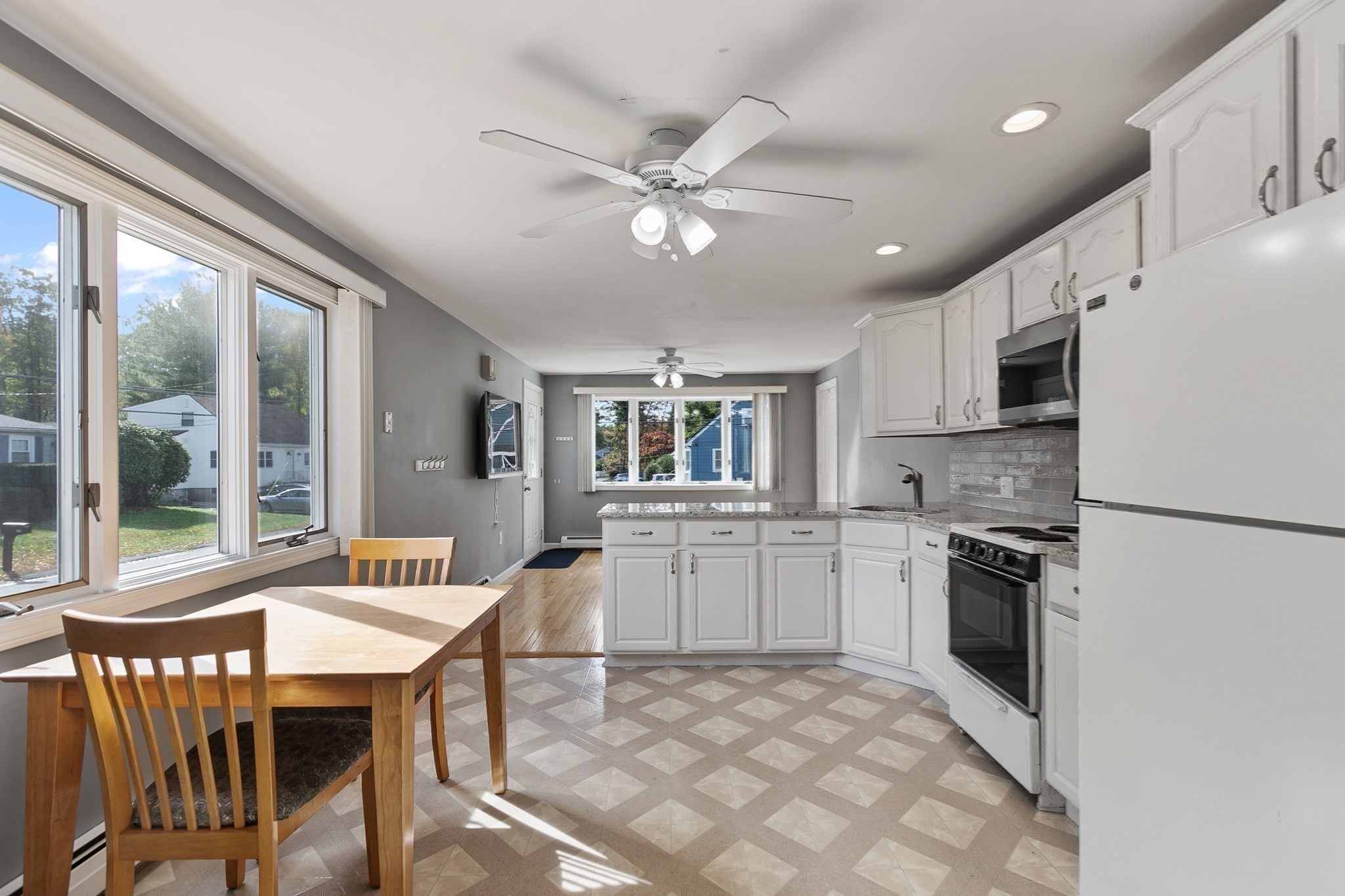 1 Violet Rd, Burlington, MA 01803 - Image 30