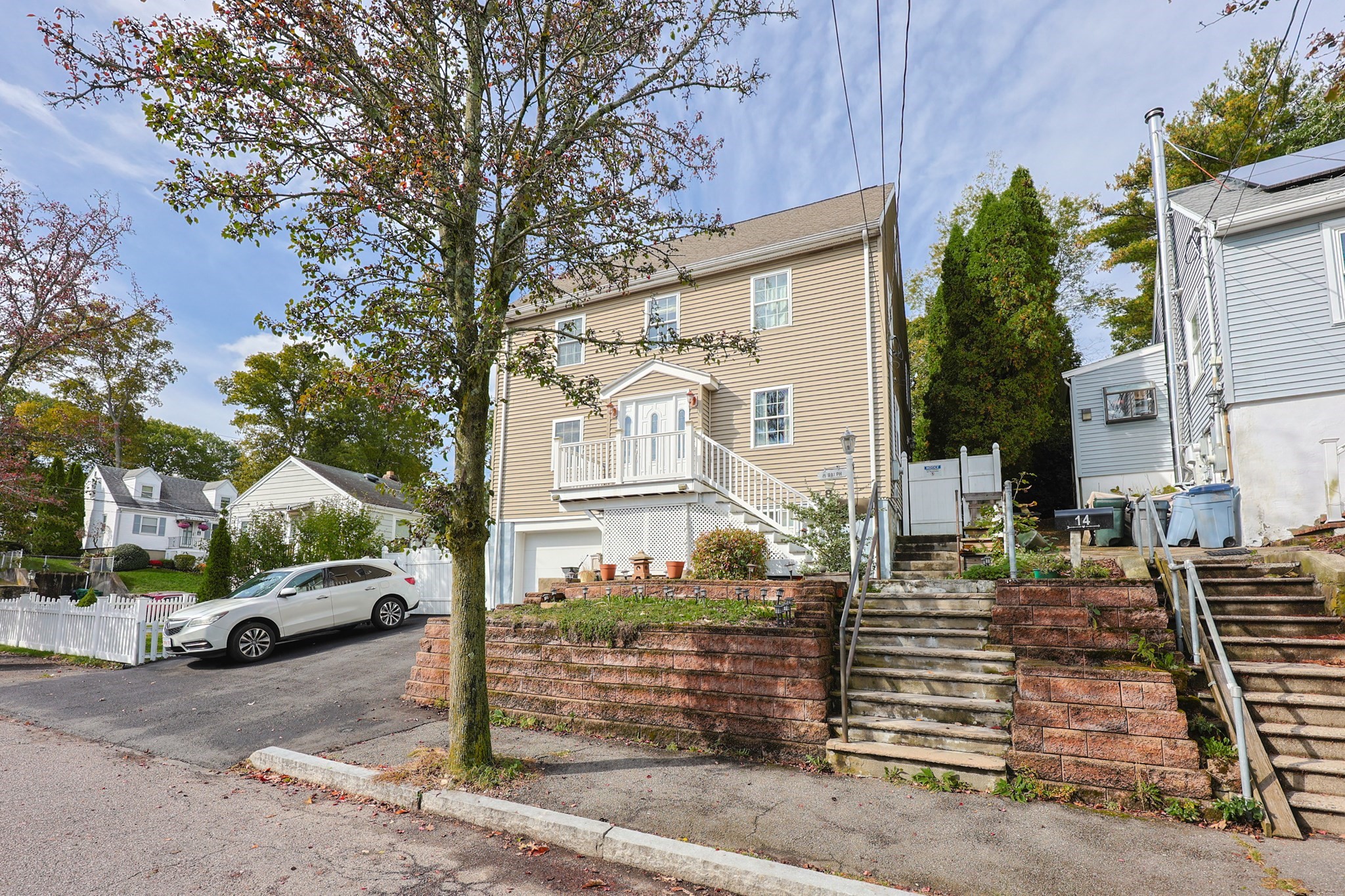 8 Ralph St, Medford, MA 02155