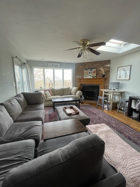 42 Grampian Way, Dorchester, Boston, MA 02125 - Image 10