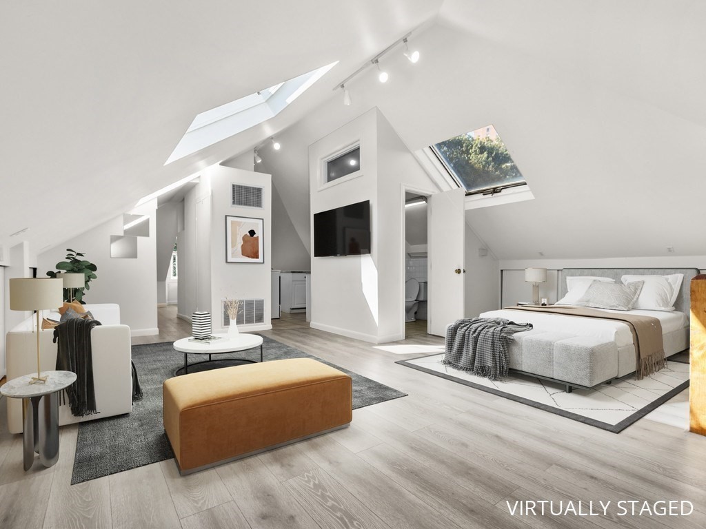 24 Castleton St Unit C, Boston - Jamaica Plain, MA 02130