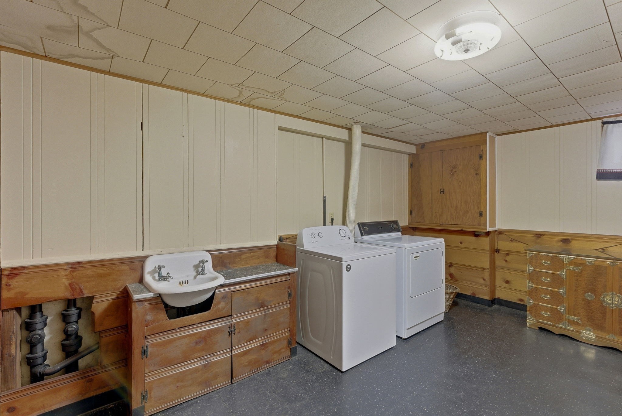 24 Herrick Street Extension, Beverly, MA 01915 - Image 35