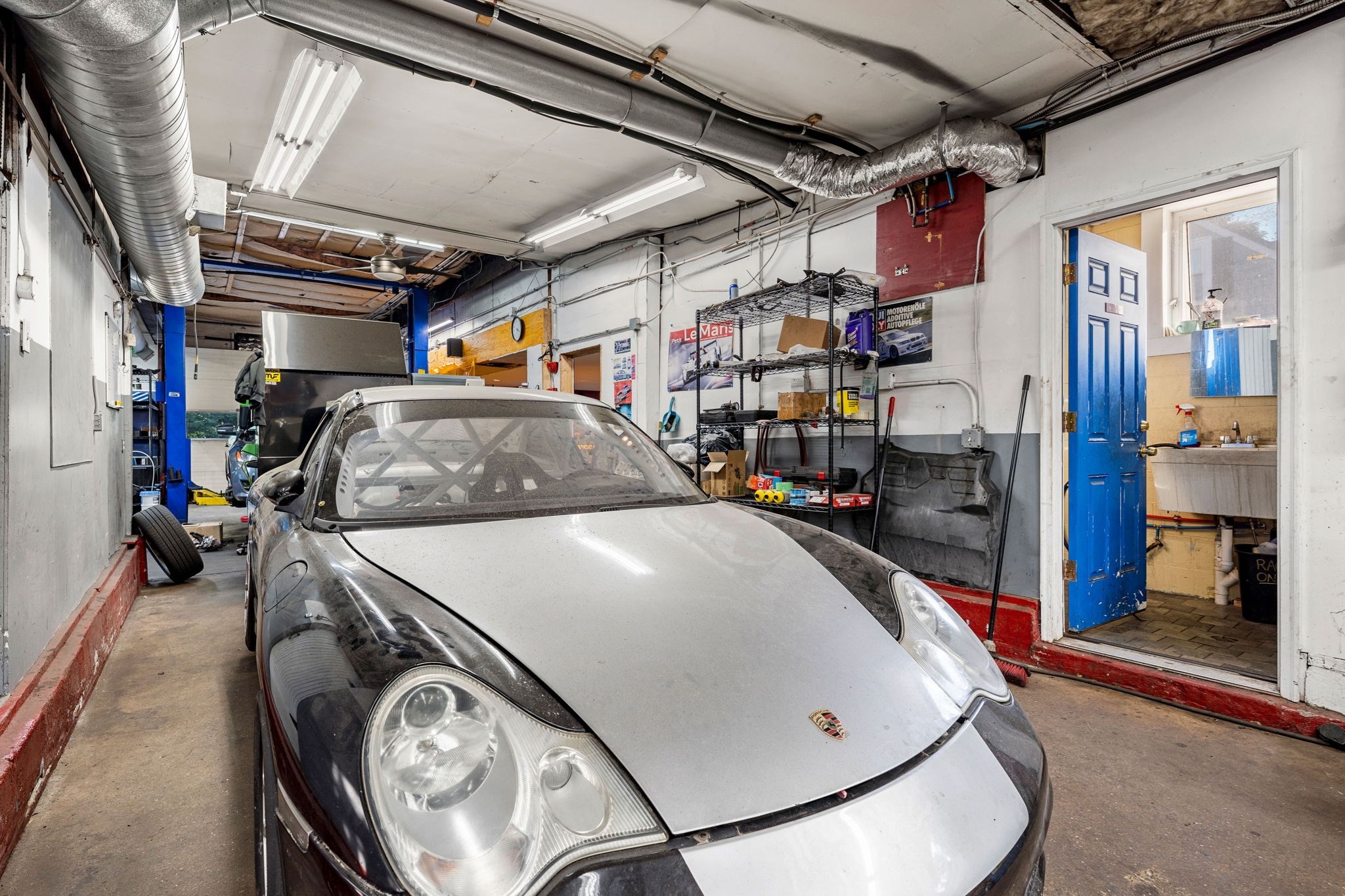 8 Marshall St, Methuen, MA 01844 - Image 31