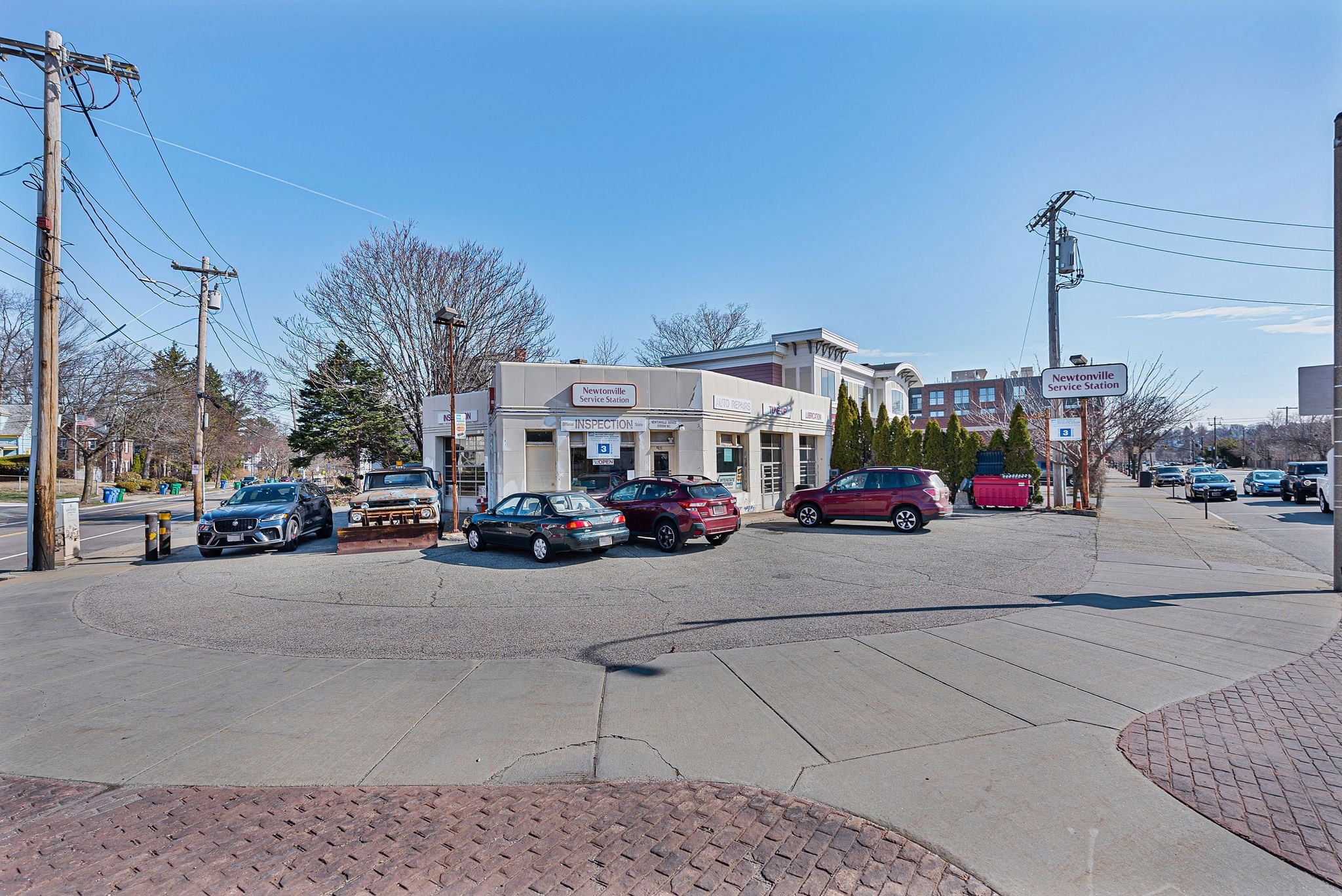 911 Washington St, Newton, MA 02460 - Image 1