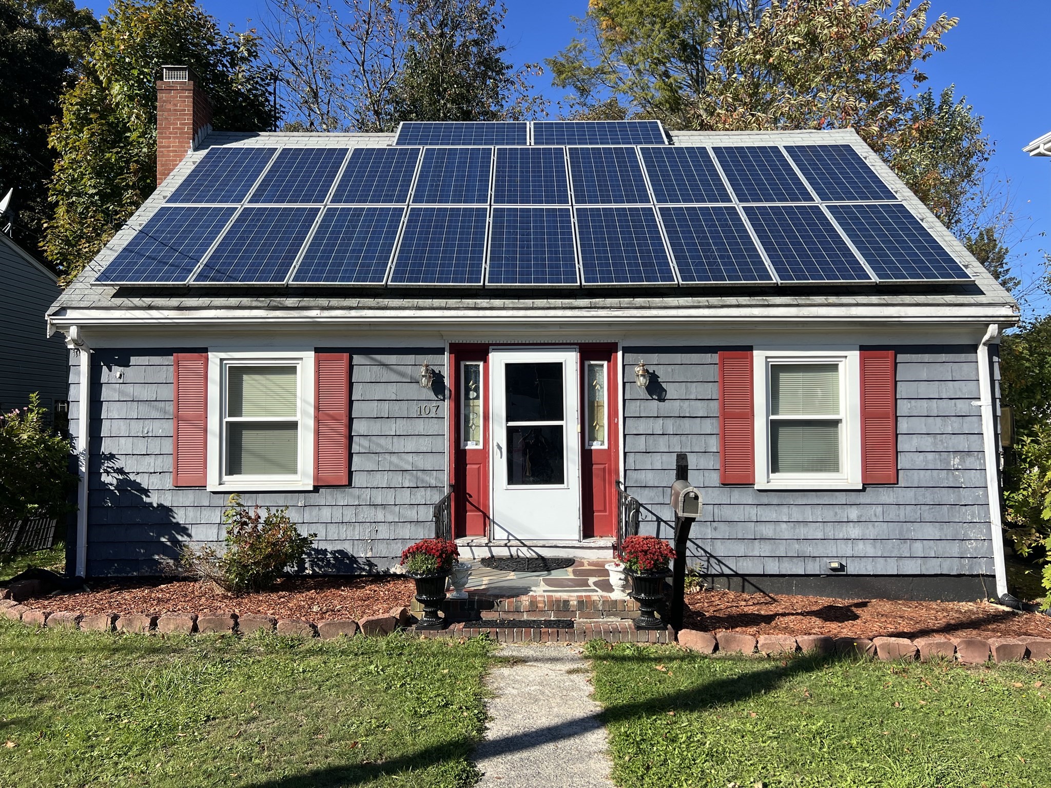 107 Division St, Brockton, MA 02301