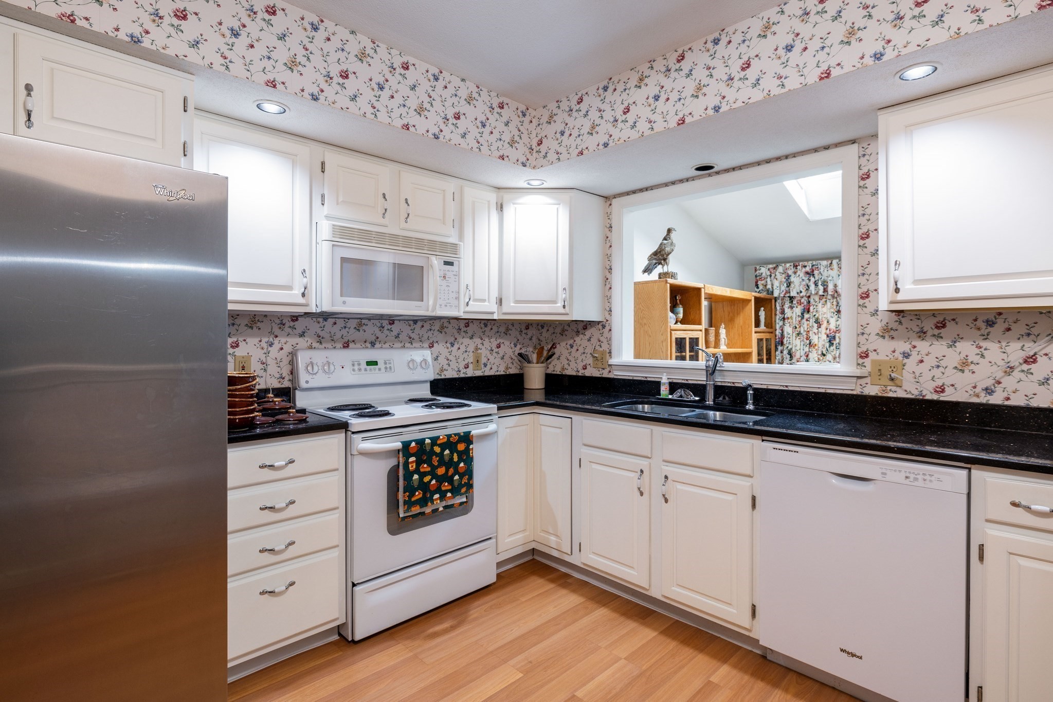 15 Castle Hill Rd. Unit B, Agawam, MA 01001 - Image 4