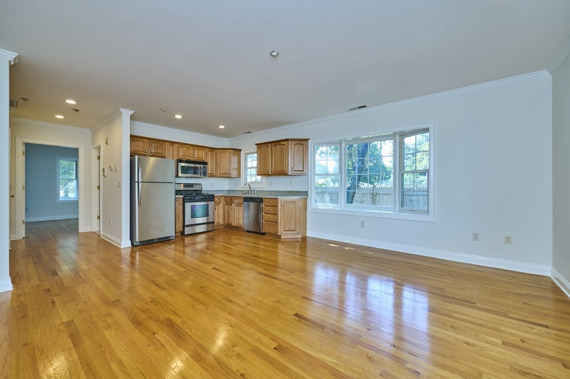 32 Beach St Unit 1, Dorchester, Boston, MA 02122 - Image 11