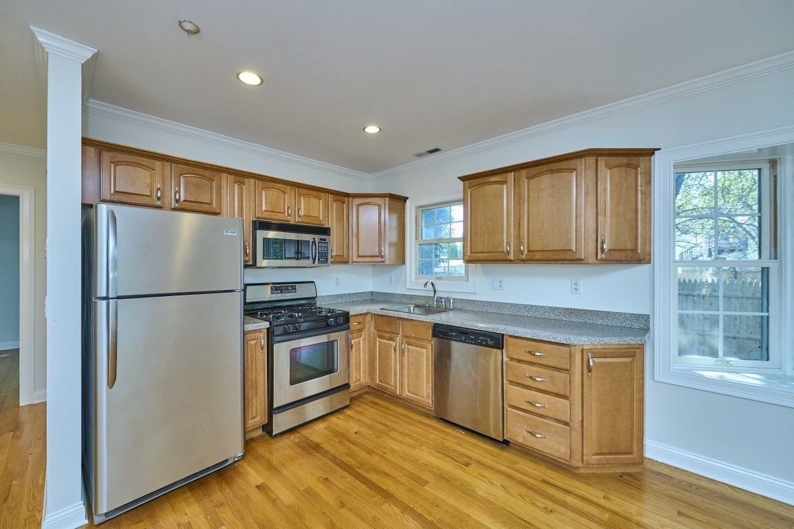 32 Beach St Unit 1, Dorchester, Boston, MA 02122 - Image 13