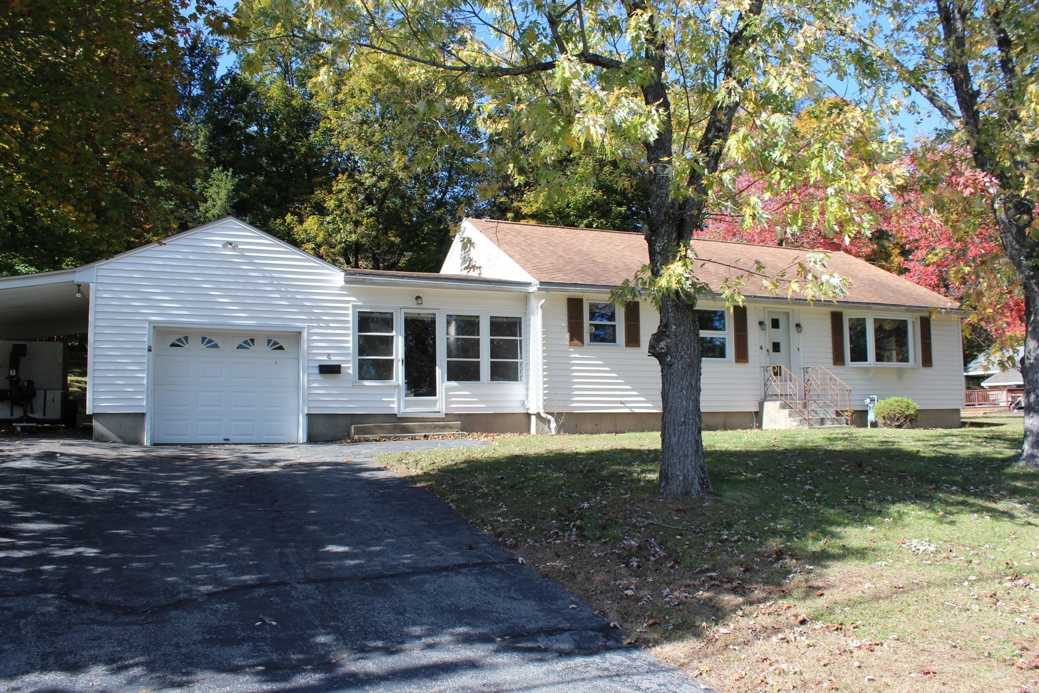 4 Thomas Hill Rd, Millbury, MA 01527 - Image 1