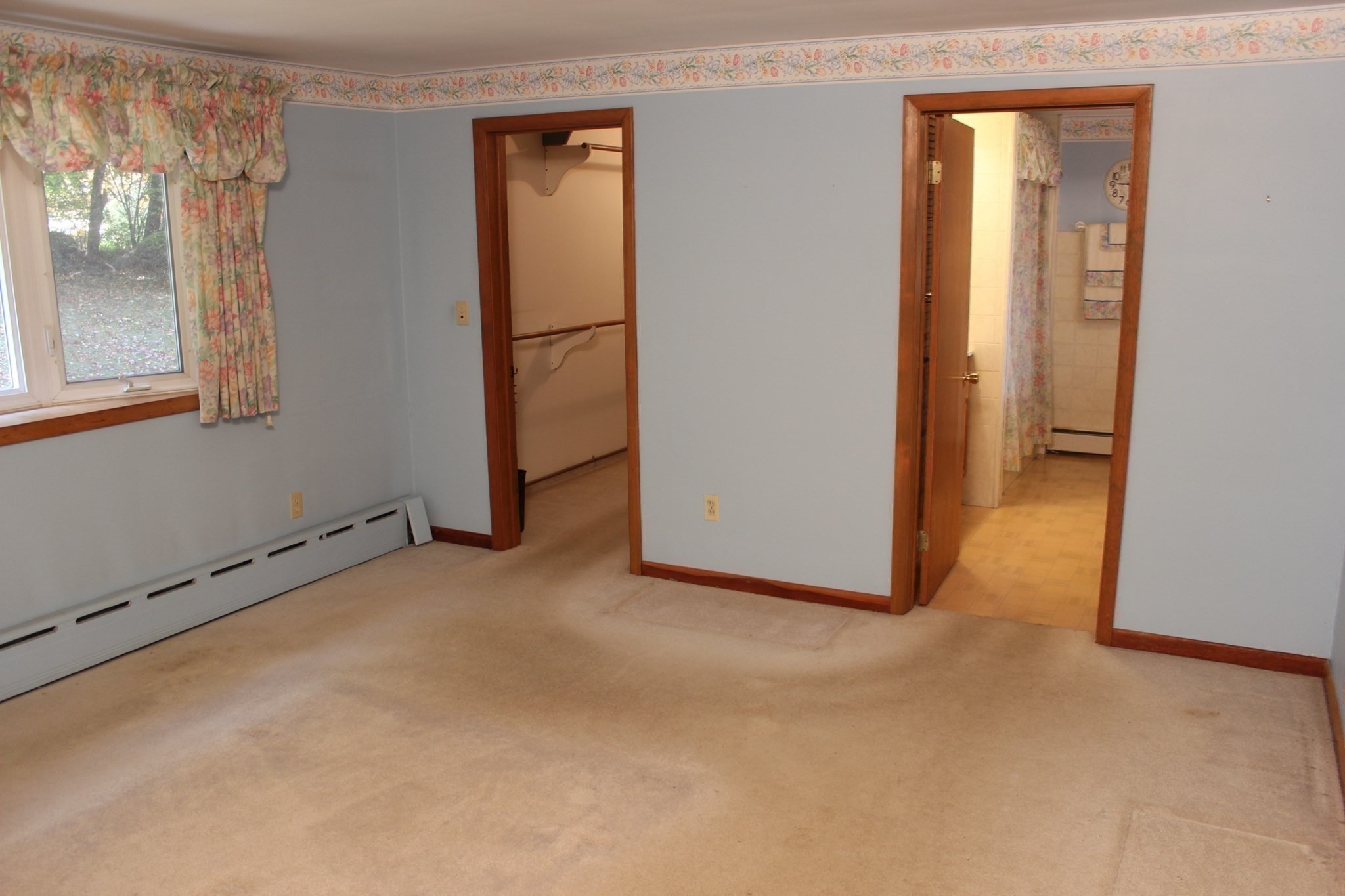 4 Thomas Hill Rd, Millbury, MA 01527 - Image 13