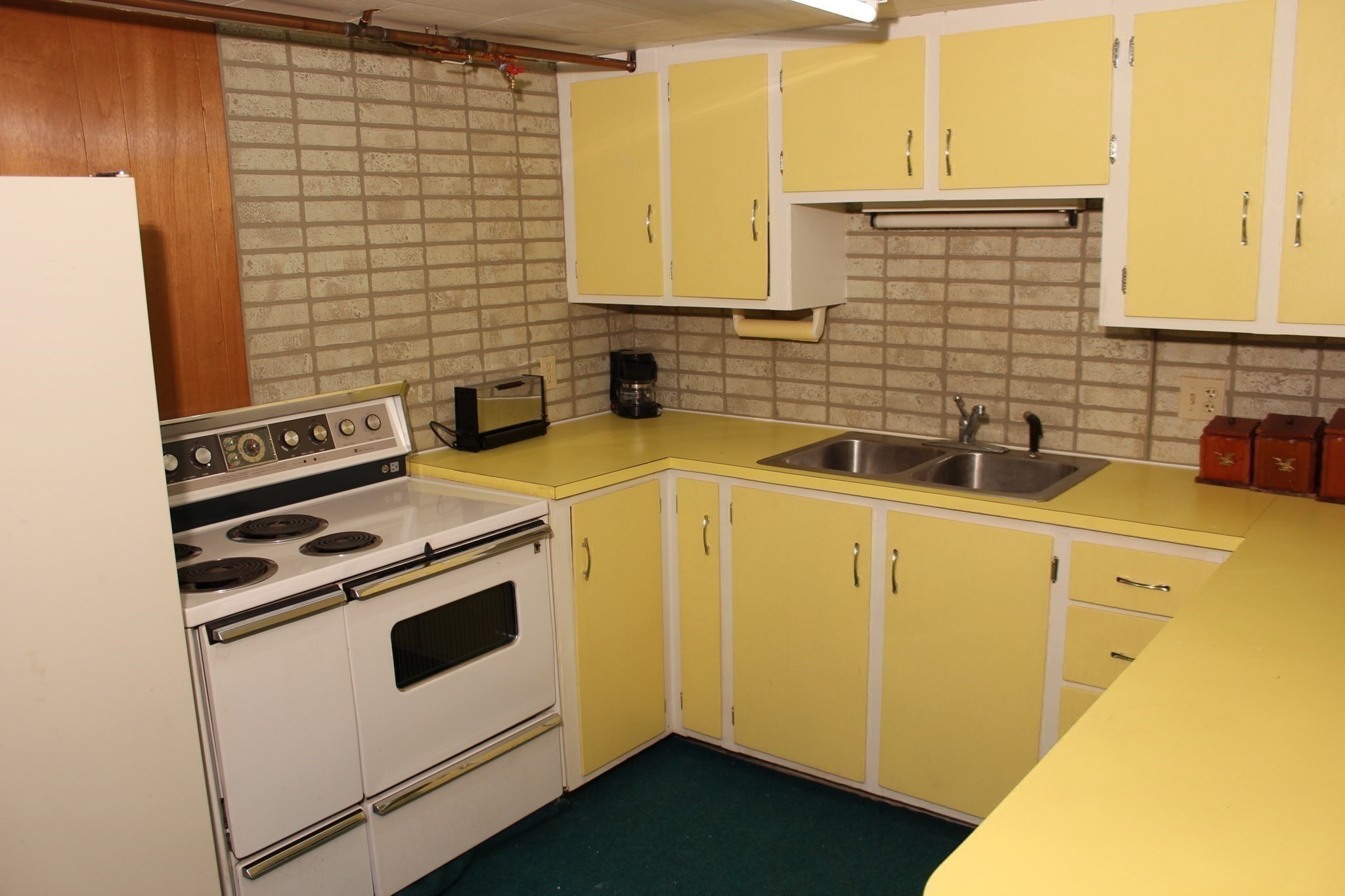 4 Thomas Hill Rd, Millbury, MA 01527 - Image 21