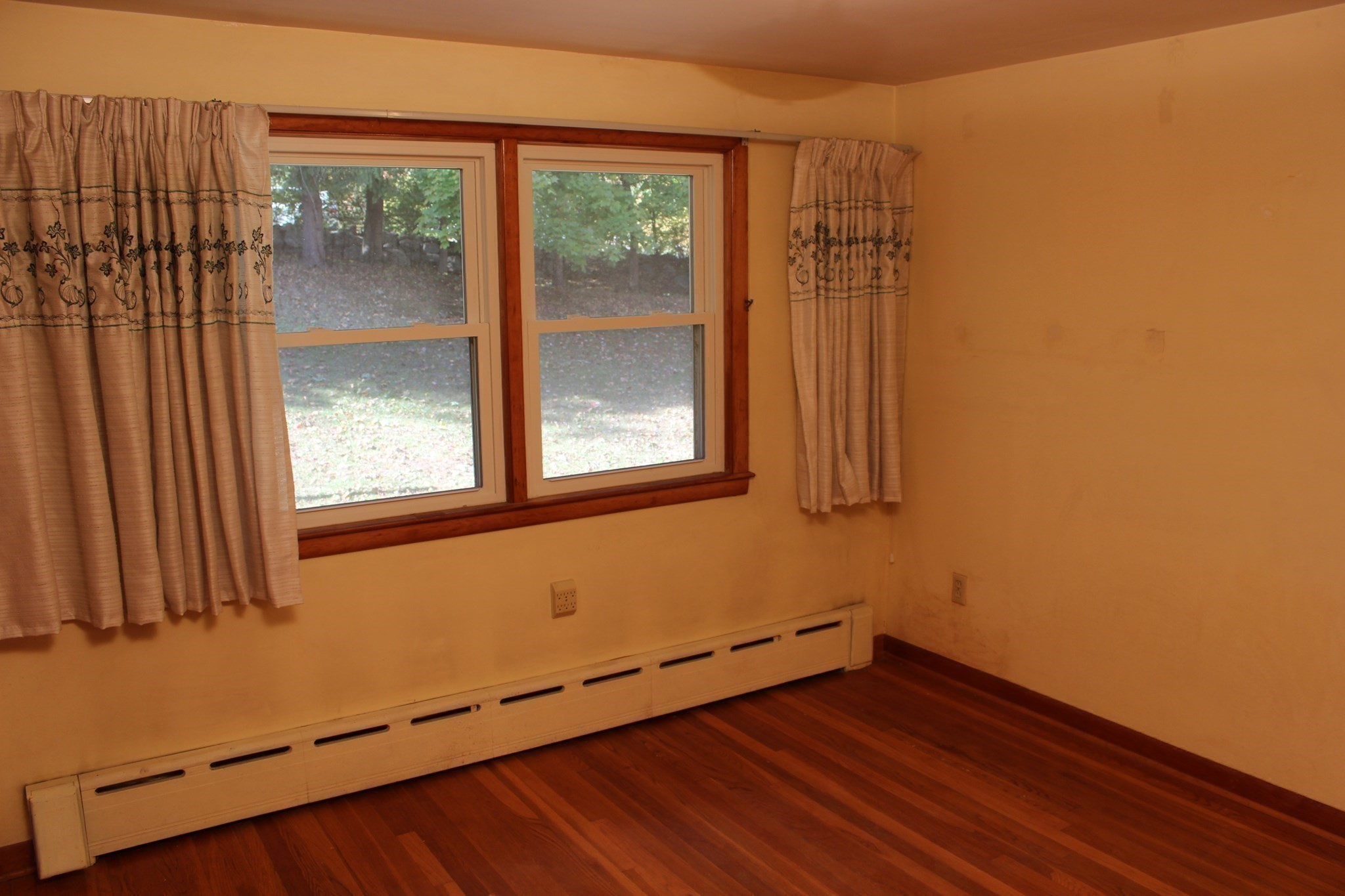 4 Thomas Hill Rd, Millbury, MA 01527 - Image 10