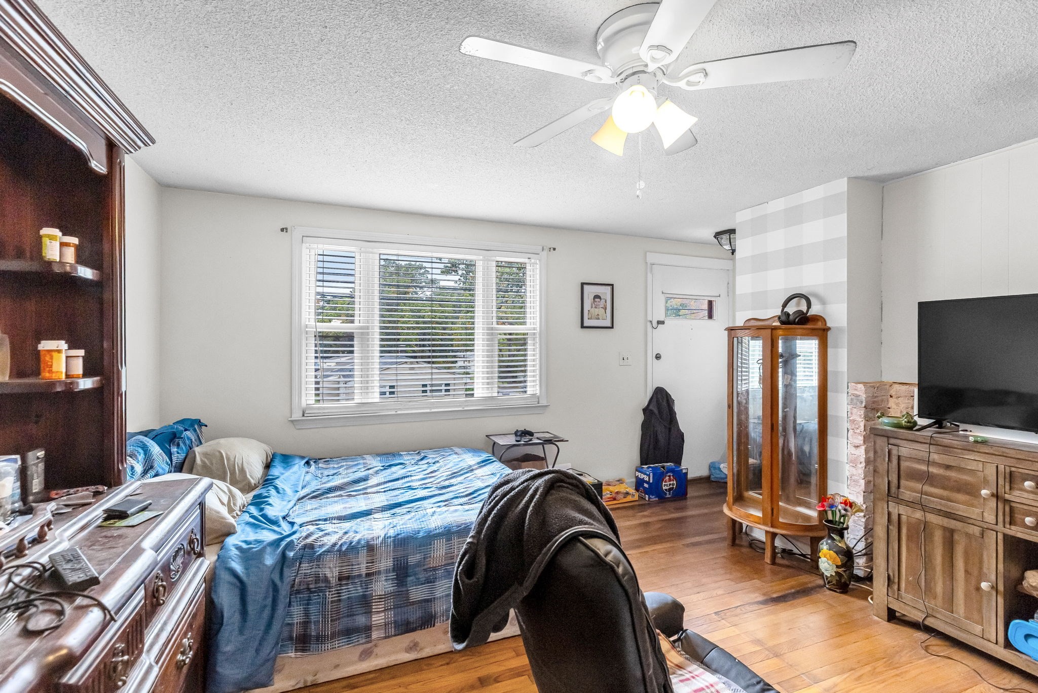 101 Regal St, Springfield, MA 01118 - Image 4