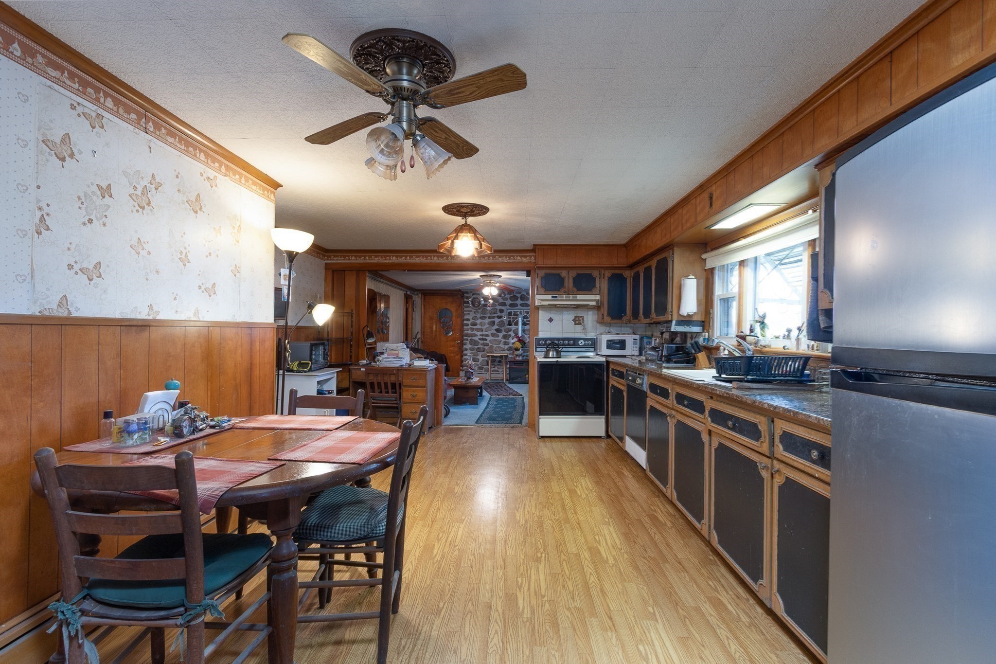 216 Fiske St, Southbridge, MA 01550 - Image 8