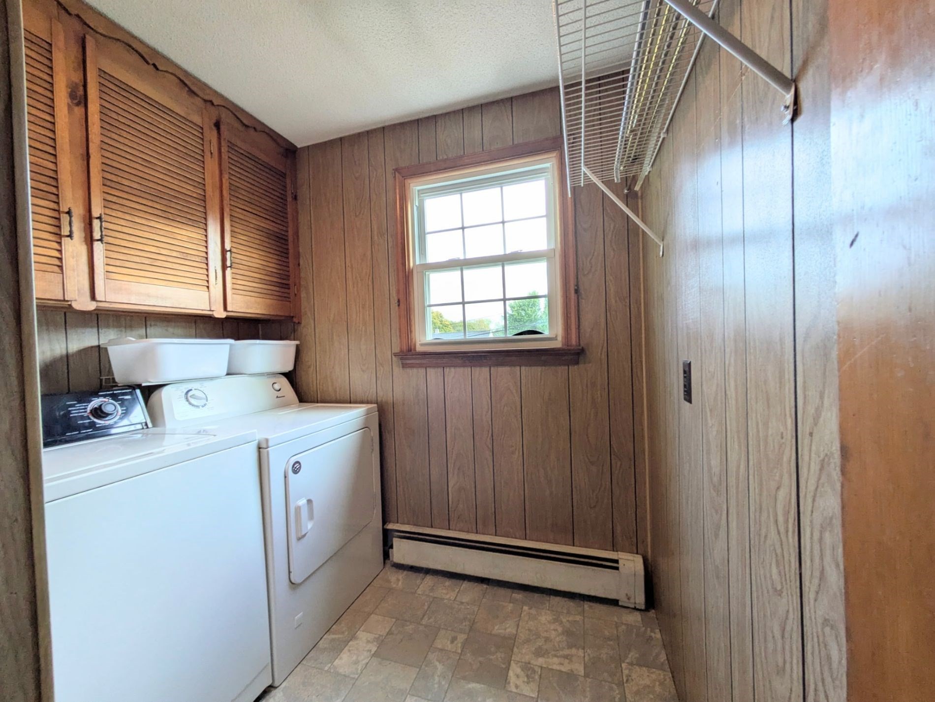 34 Leeds Ter, Lawrence, MA 01843 - Image 16