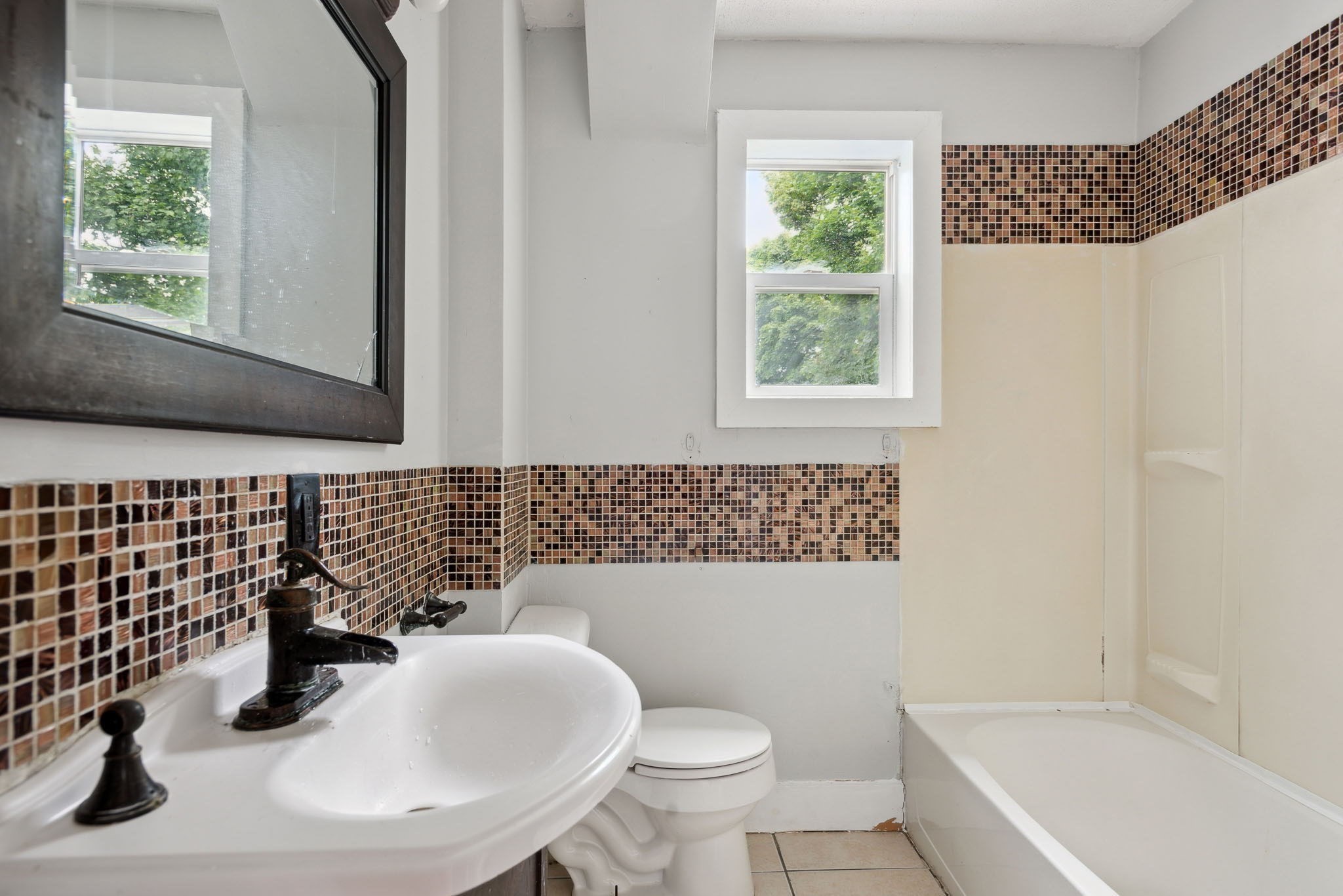 60 Thetford Ave, Dorchester, Boston, MA 02124 - Image 15