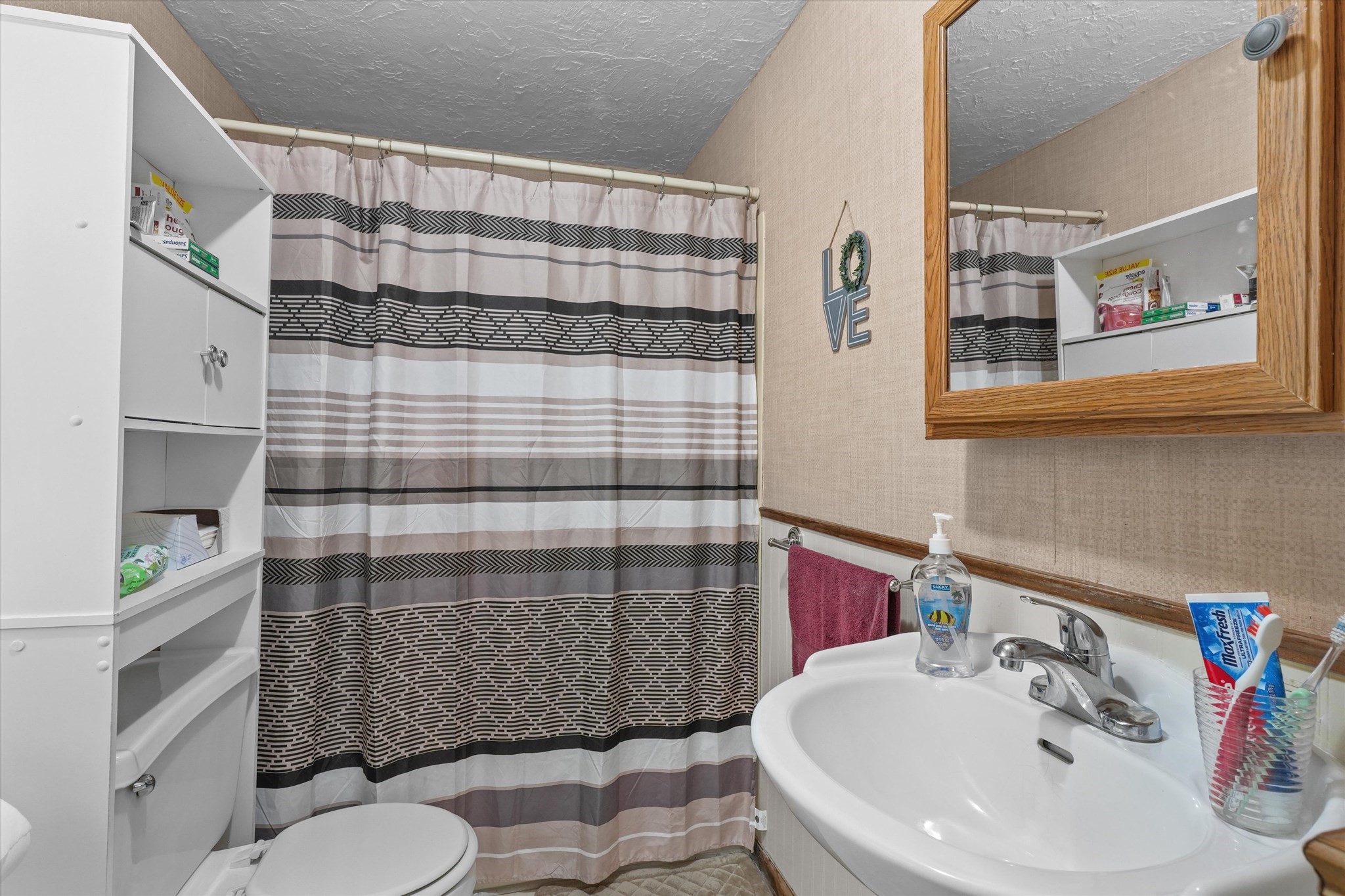 28 Lennon St, Gardner, MA 01440 - Image 12