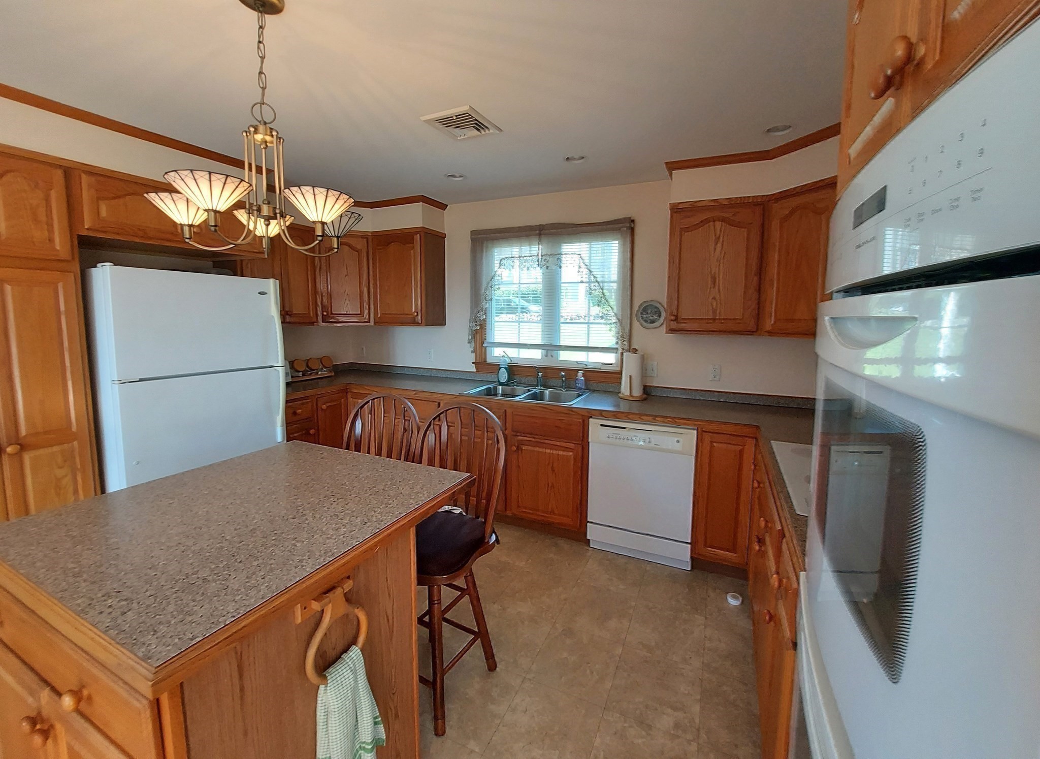 391 Clarkson St, Fall River, MA 02724 - Image 13