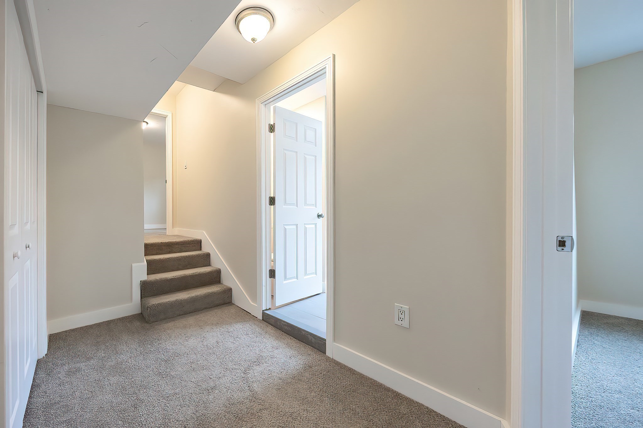 80 Margerie St, Haverhill, MA 01830 - Image 15