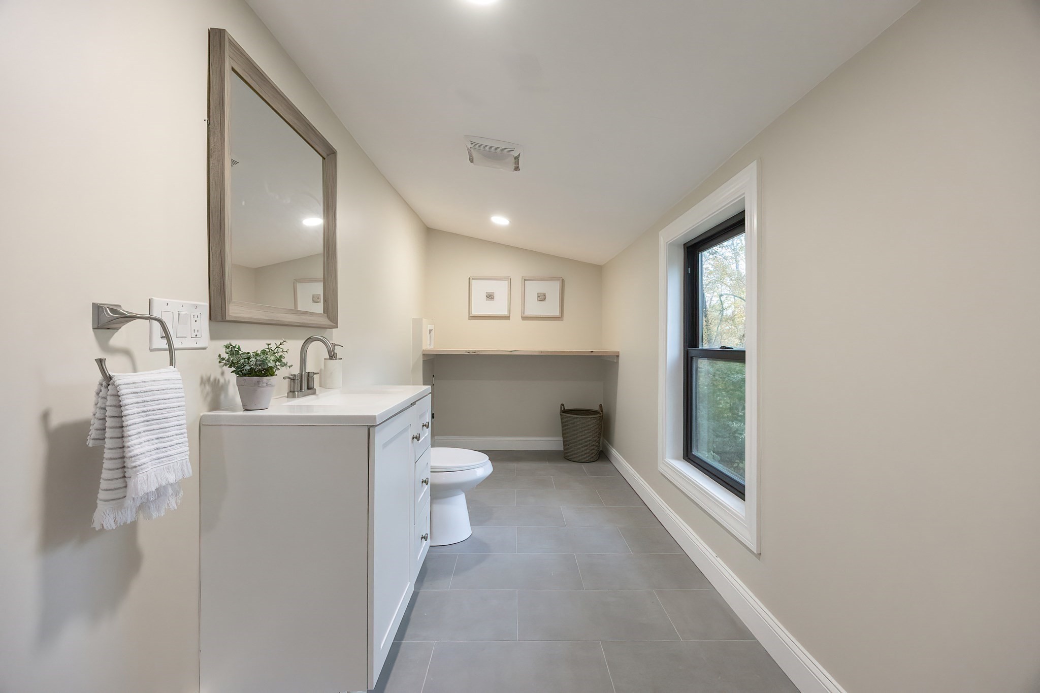 80 Margerie St, Haverhill, MA 01830 - Image 9