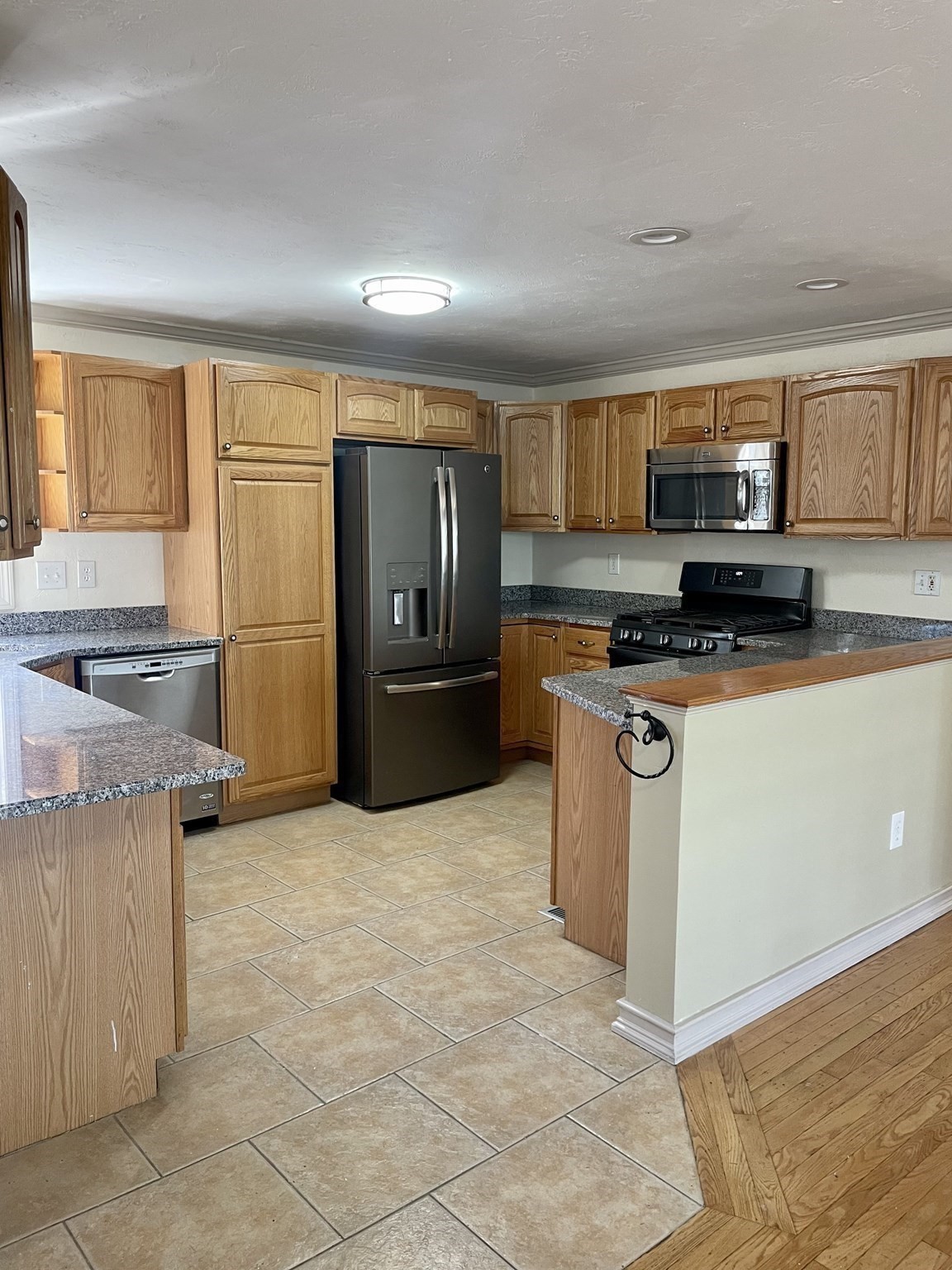 6 Williams Dr, Spencer, MA 01562 - Image 7