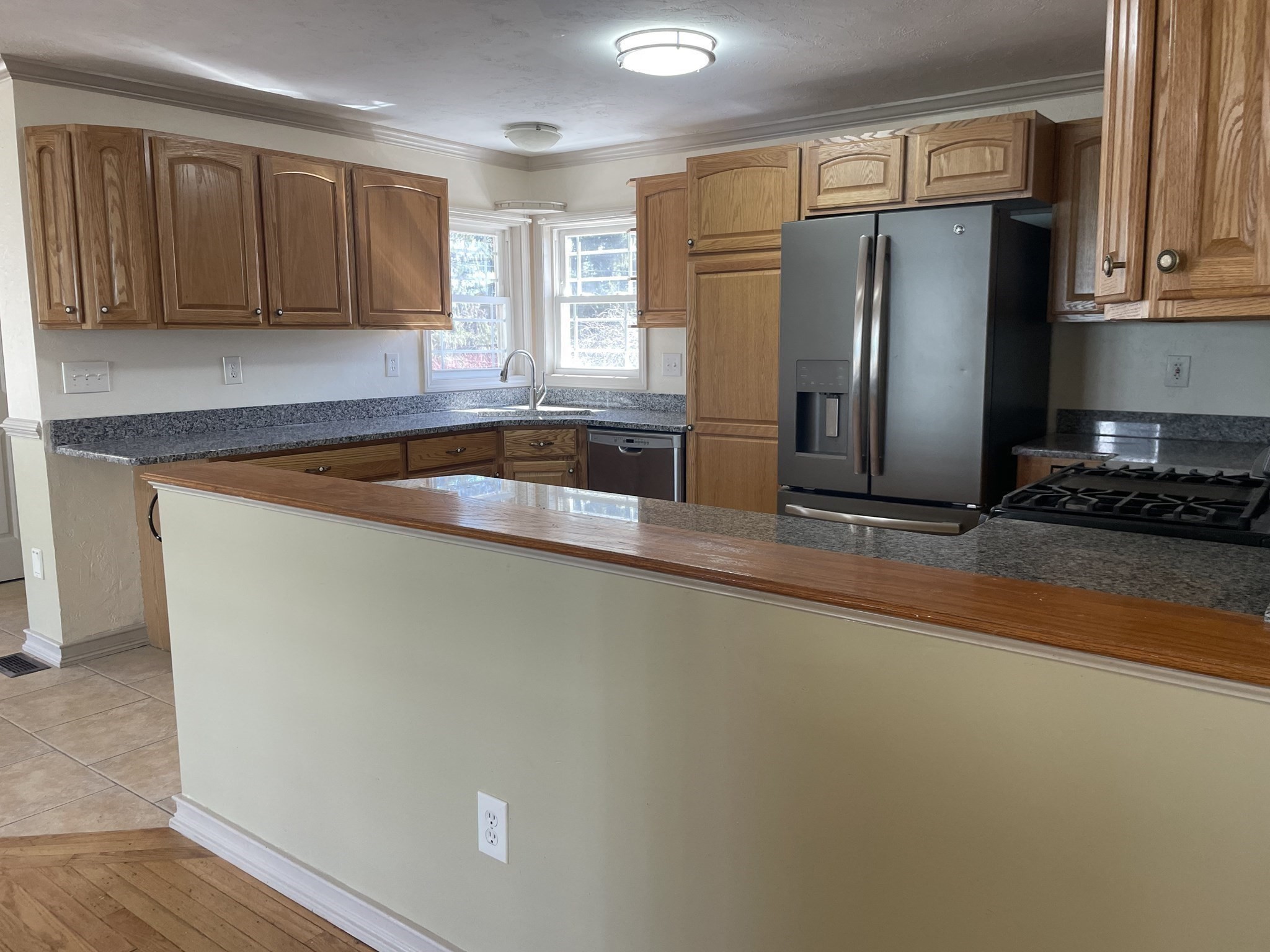 6 Williams Dr, Spencer, MA 01562 - Image 8