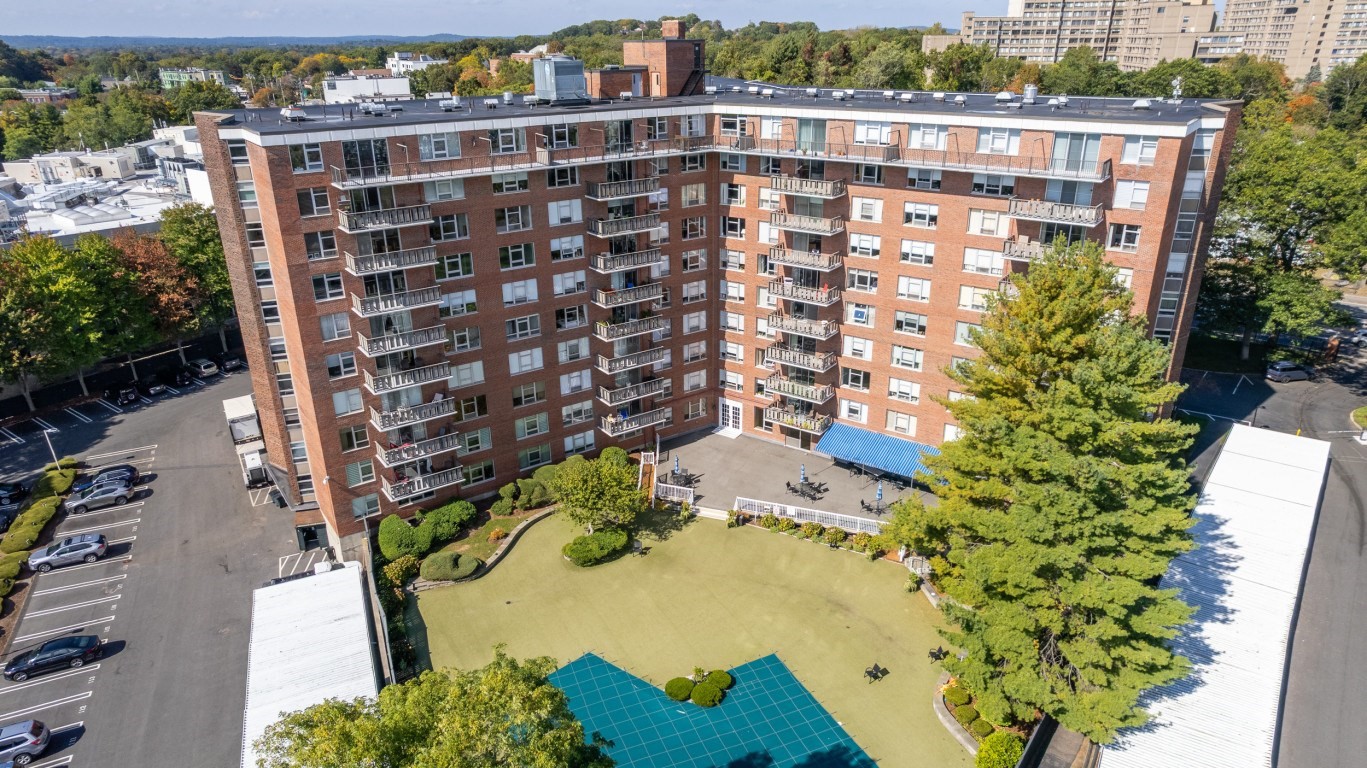 280 Boylston St Unit 710, Newton, MA 02467 - Image 32
