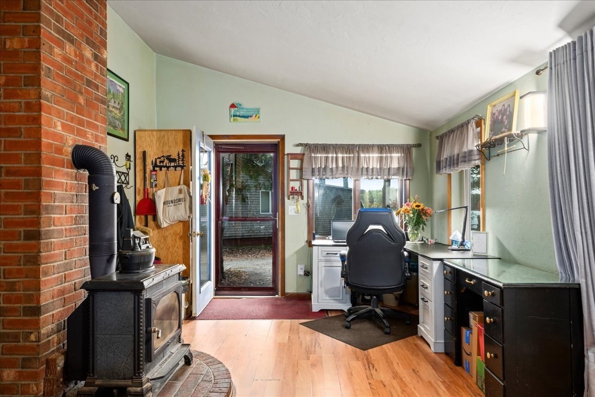 7 Lawson Ave, Lancaster, MA 01523 - Image 18