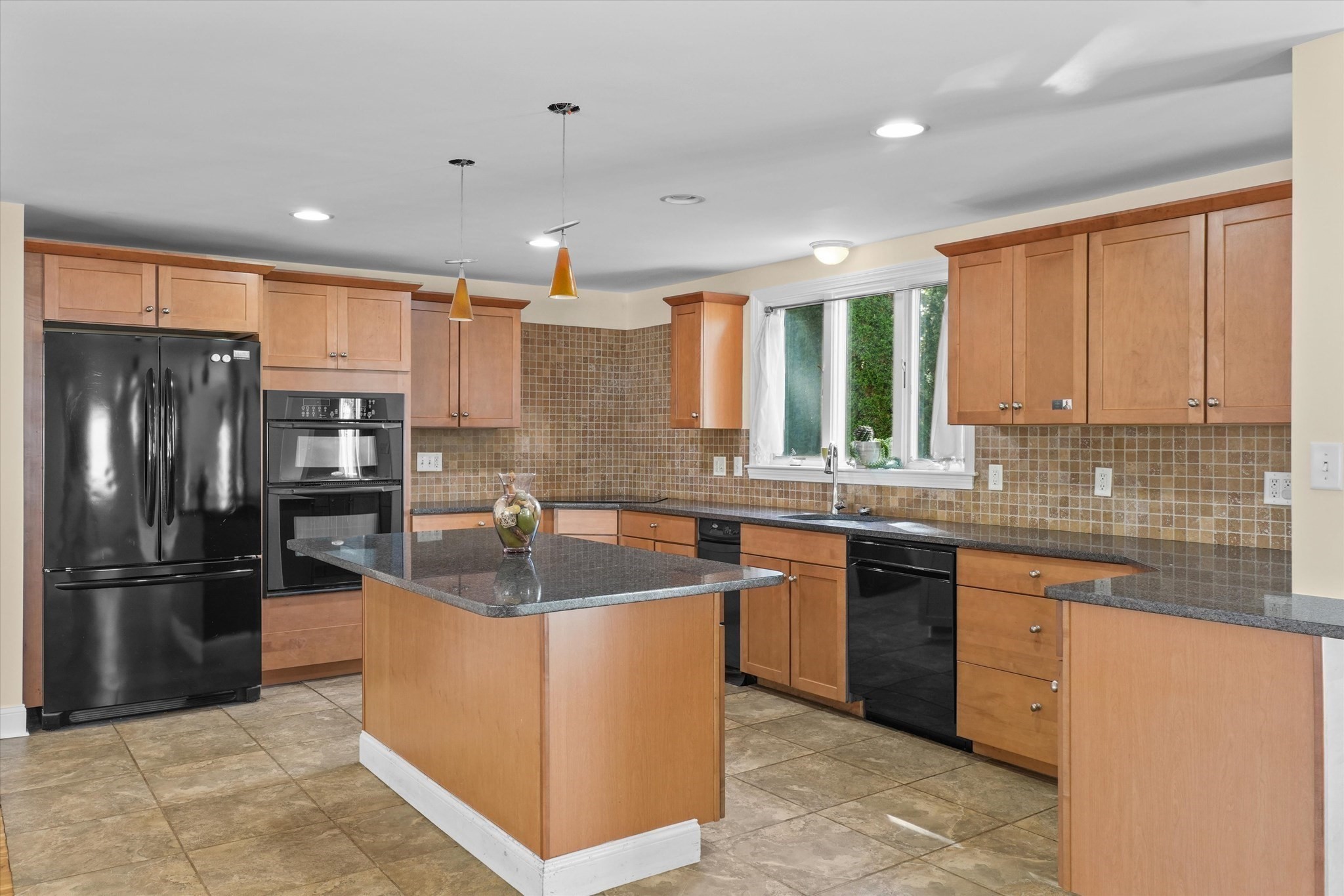 75 Border Road, Reading, MA 01867 - Image 3