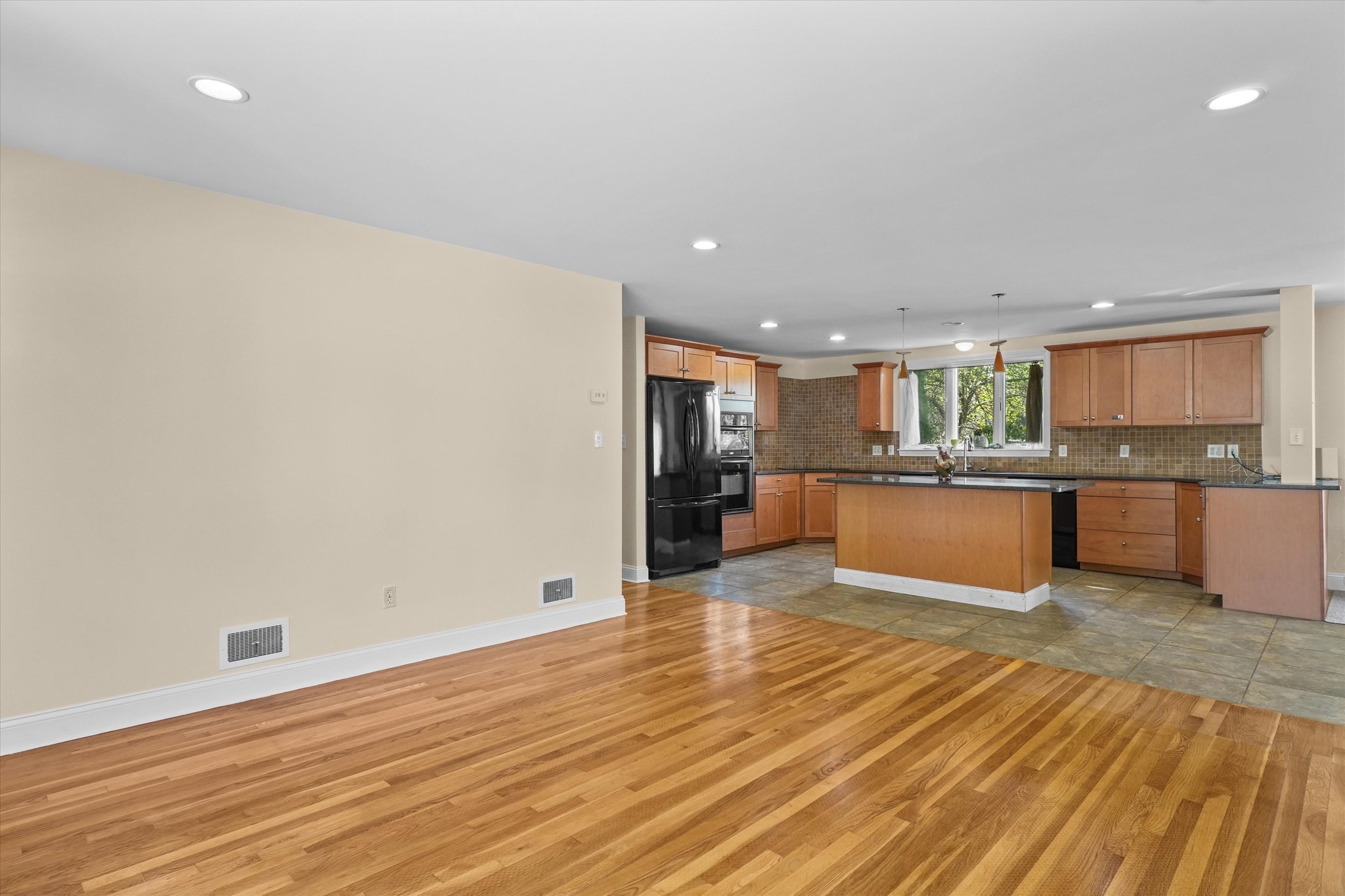 75 Border Road, Reading, MA 01867 - Image 34