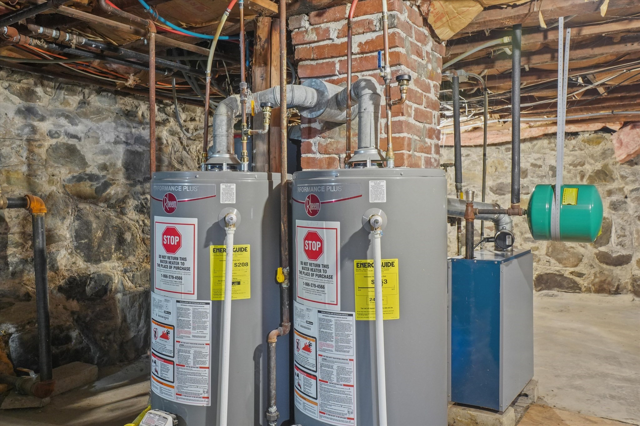 364 Lawrence St, Lawrence, MA 01841 - Image 16