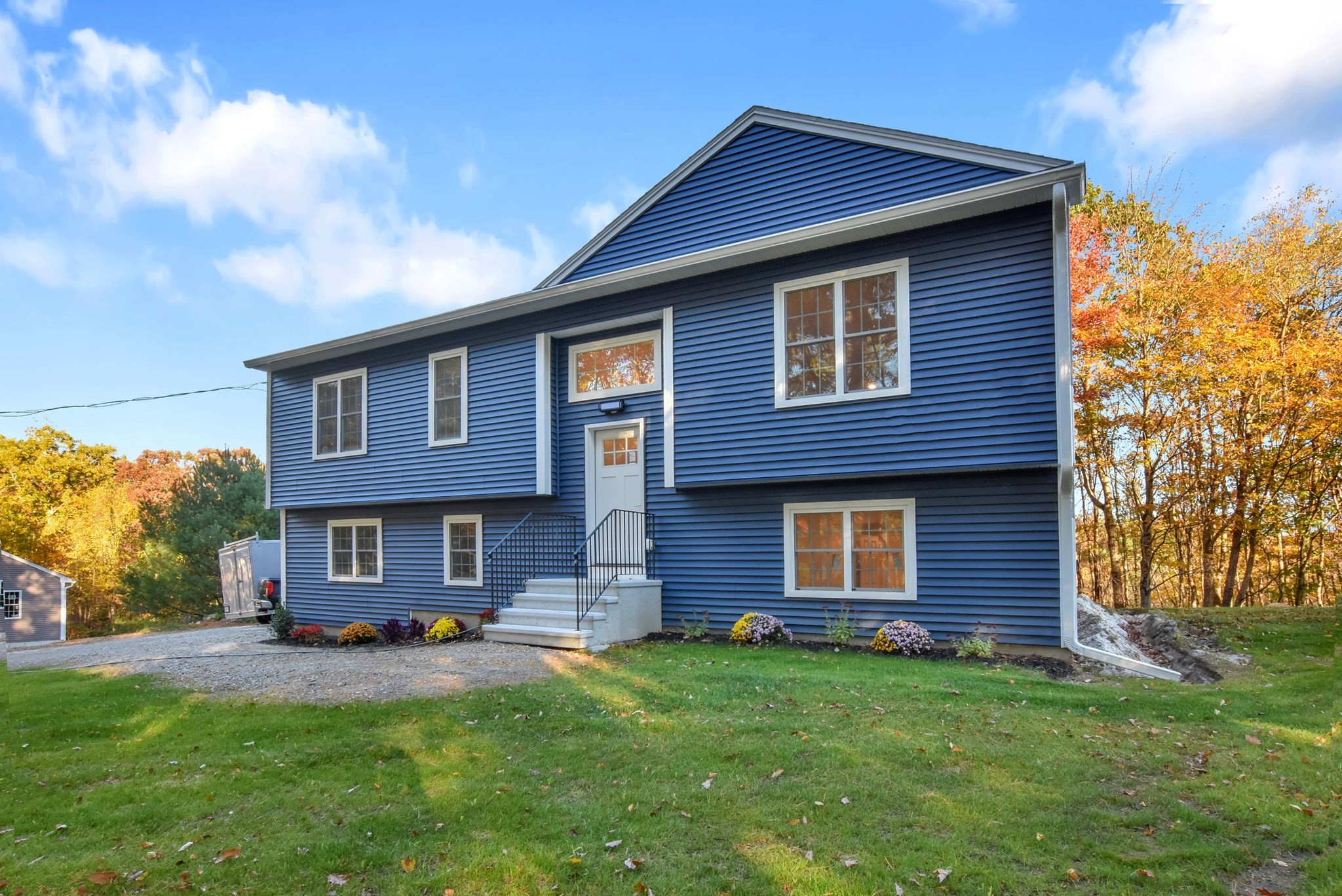 76 Number 6 Schoolhouse Rd, Charlton, MA 01507 - Image 2