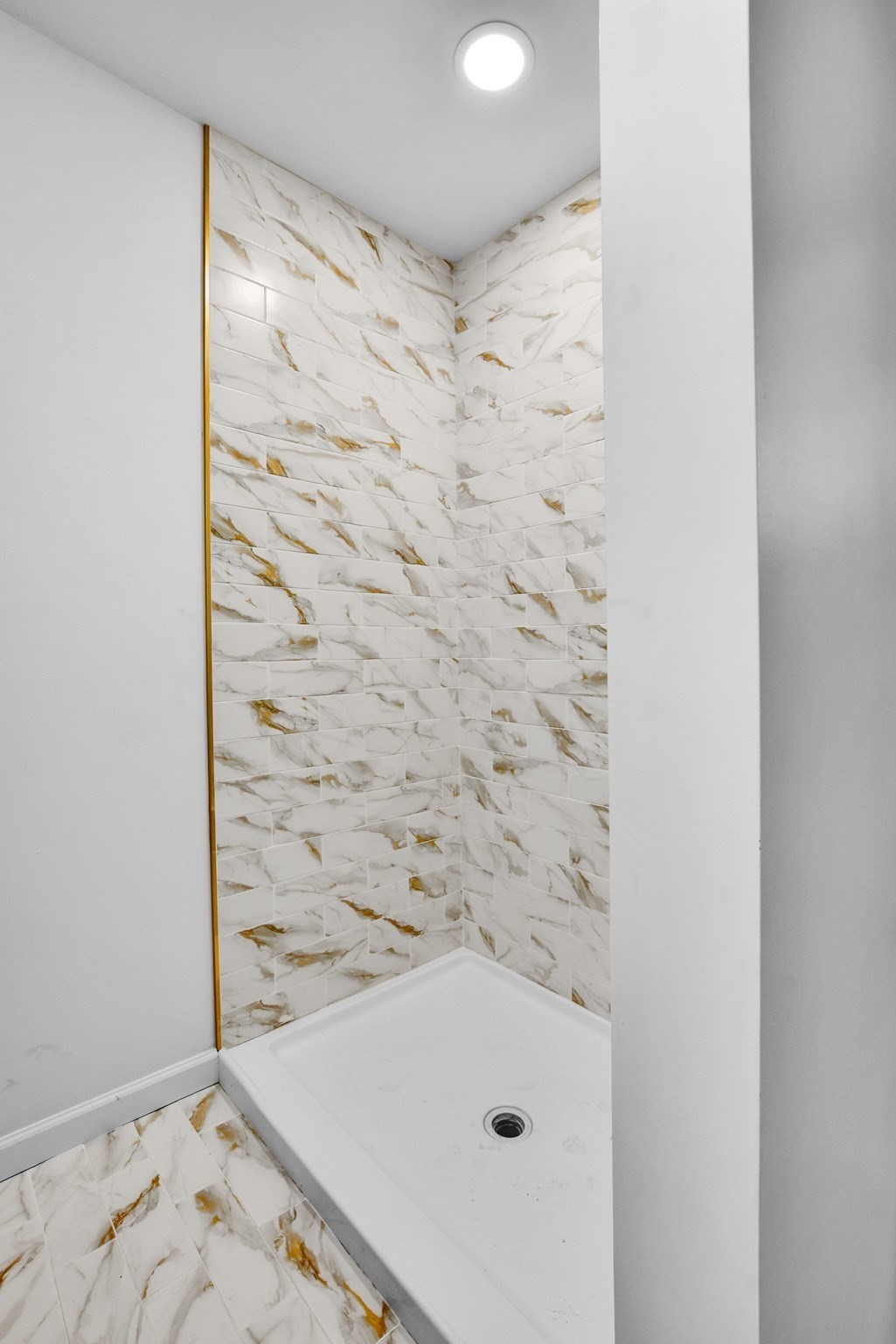 76 Number 6 Schoolhouse Rd, Charlton, MA 01507 - Image 13