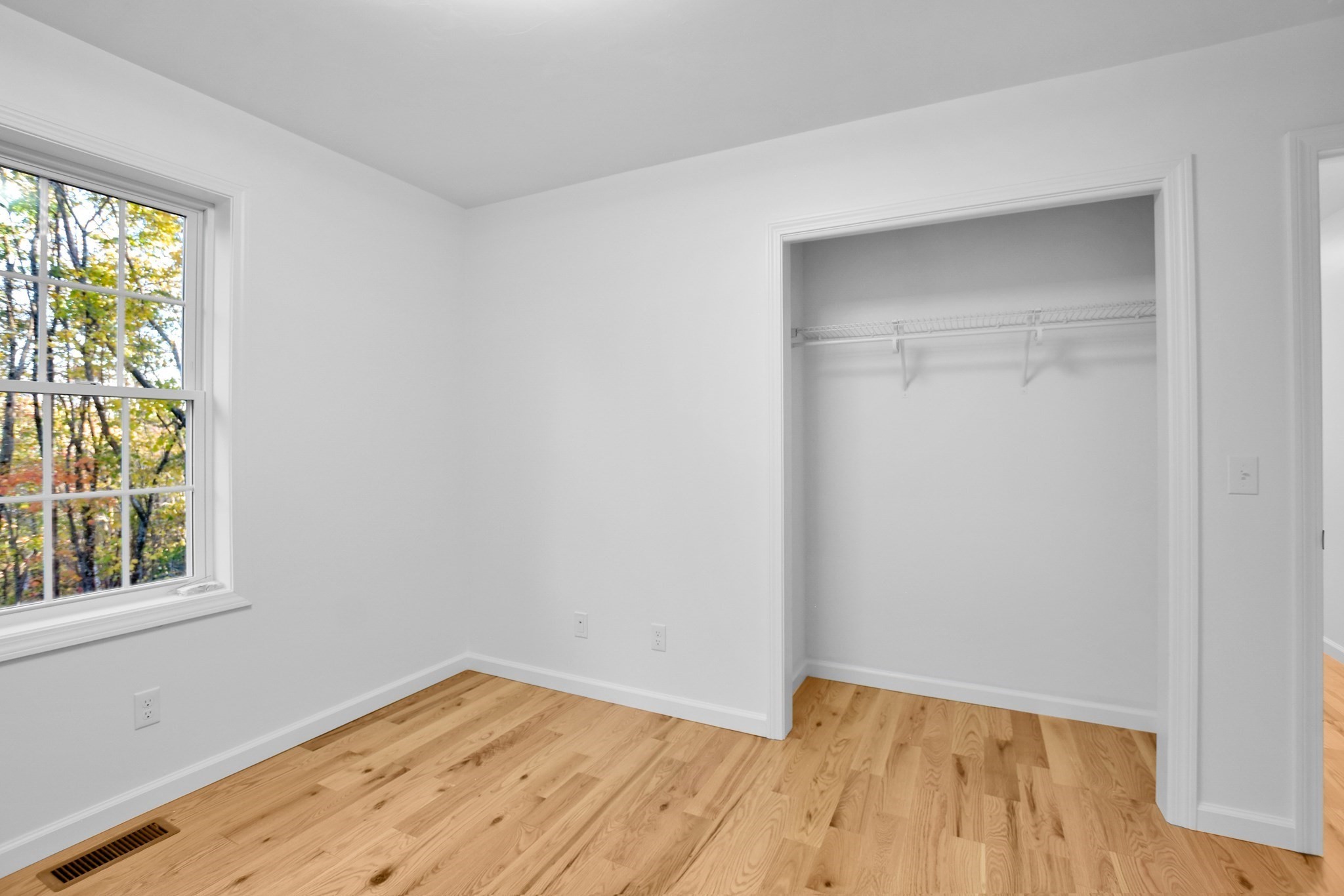 76 Number 6 Schoolhouse Rd, Charlton, MA 01507 - Image 15