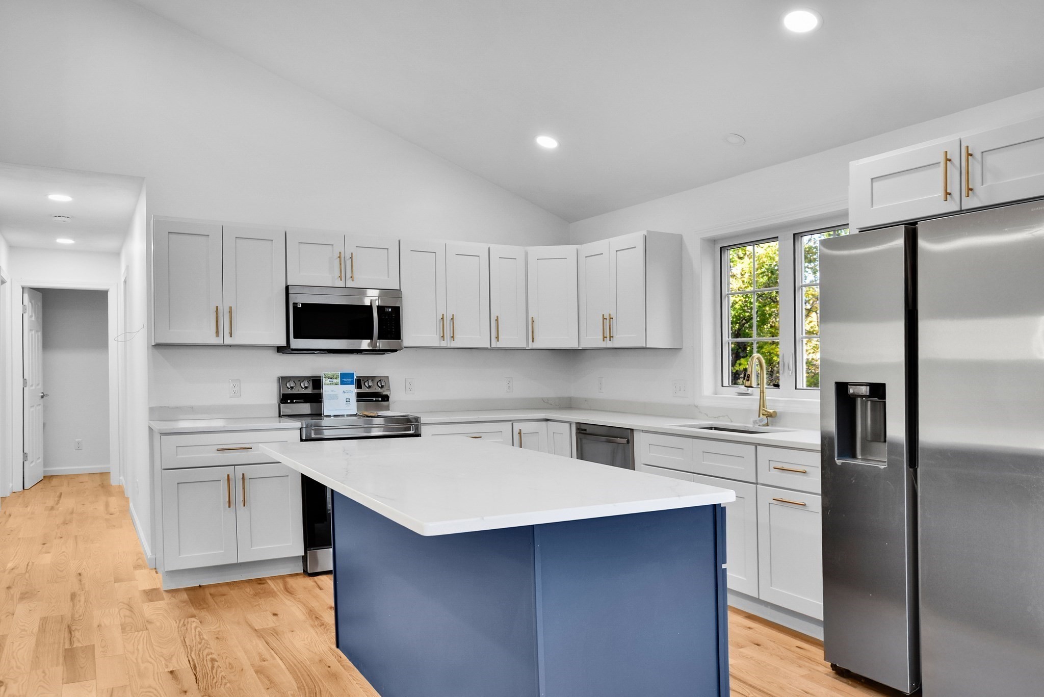 76 Number 6 Schoolhouse Rd, Charlton, MA 01507 - Image 5